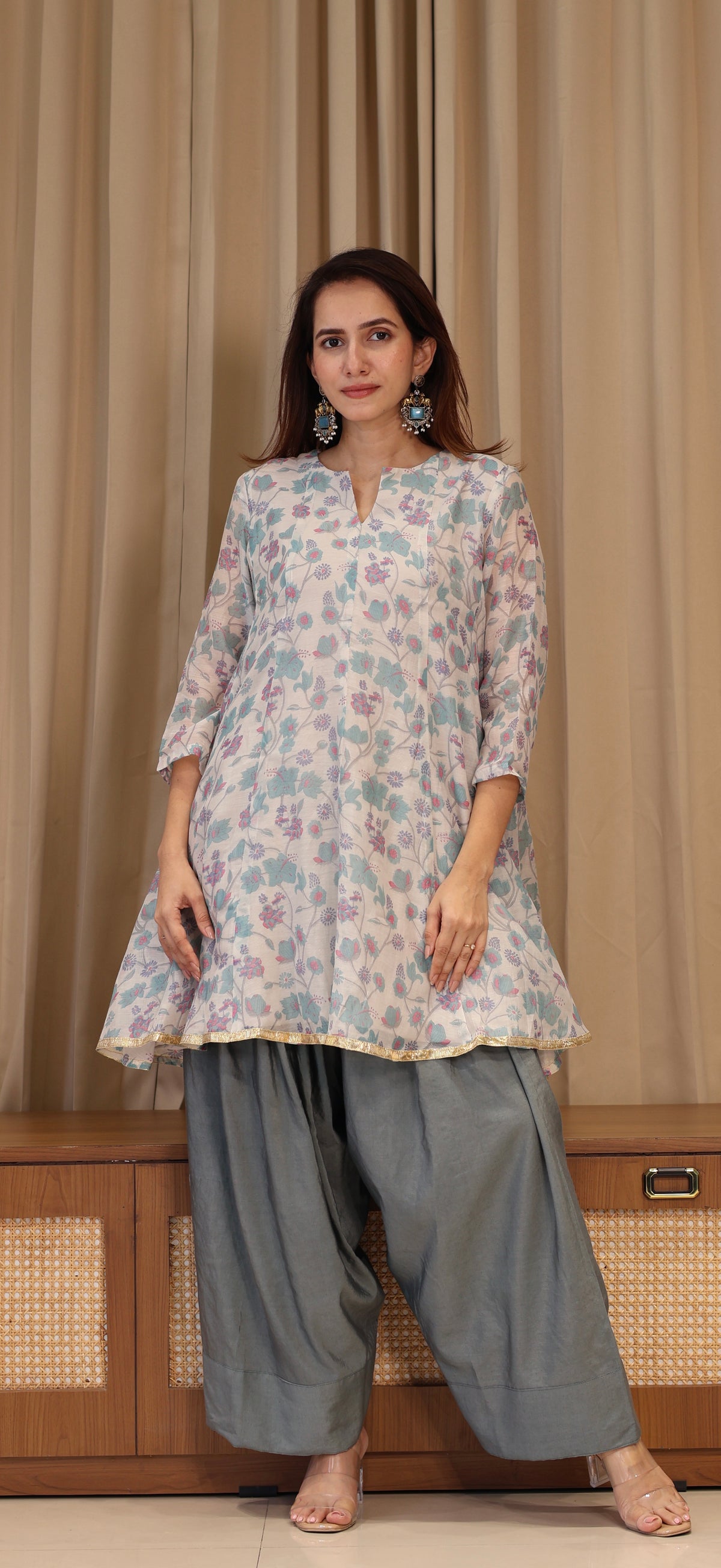 Aarya Mul Chanderi Kurta Set - Blue Floral