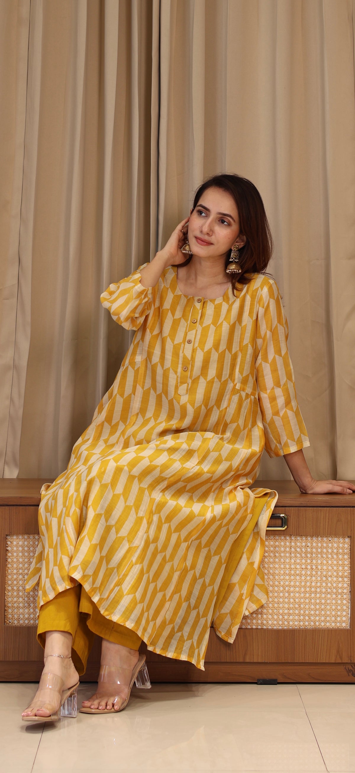 Ismat Mul Chanderi Kurta Set - Yellow