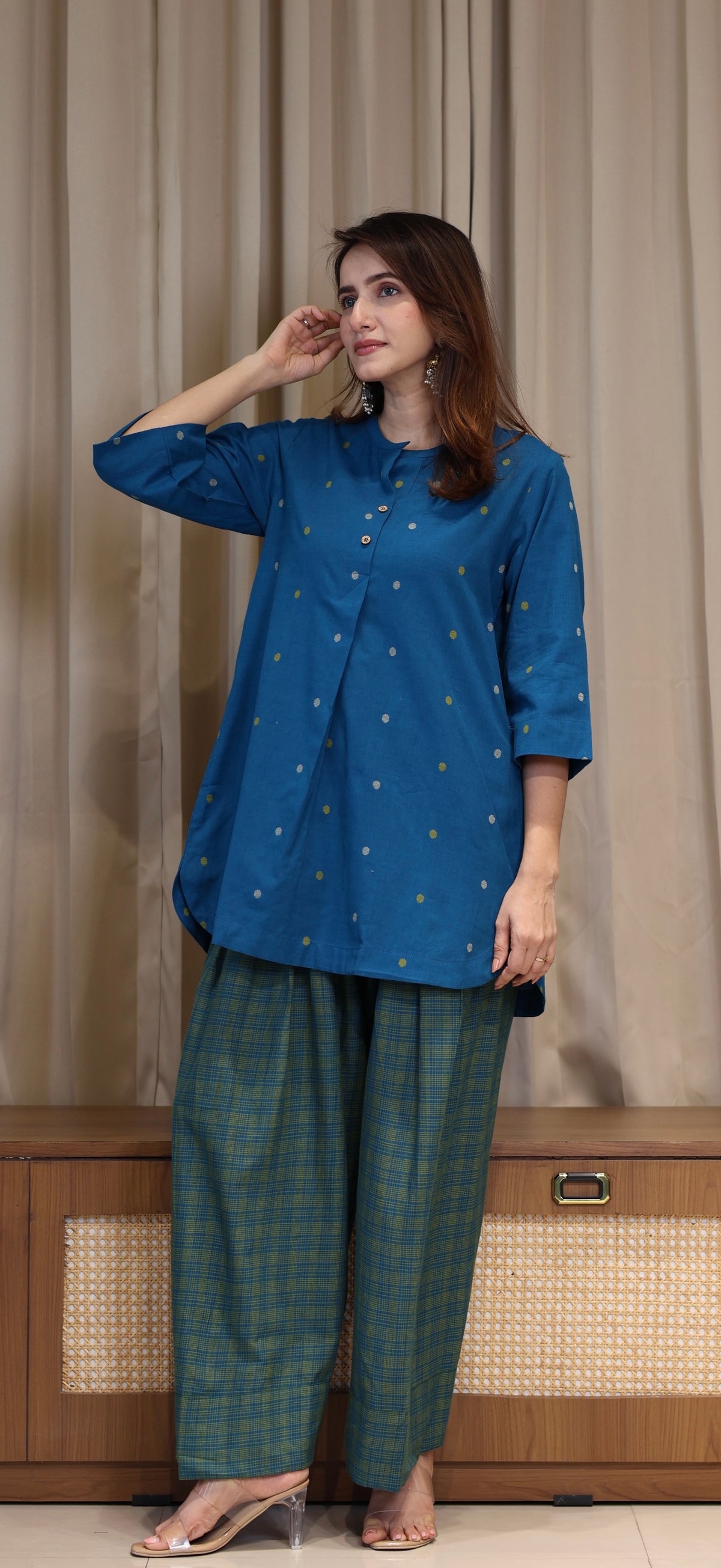 Aayra Mercerised Cotton Handwoven Kurta Set - Blue