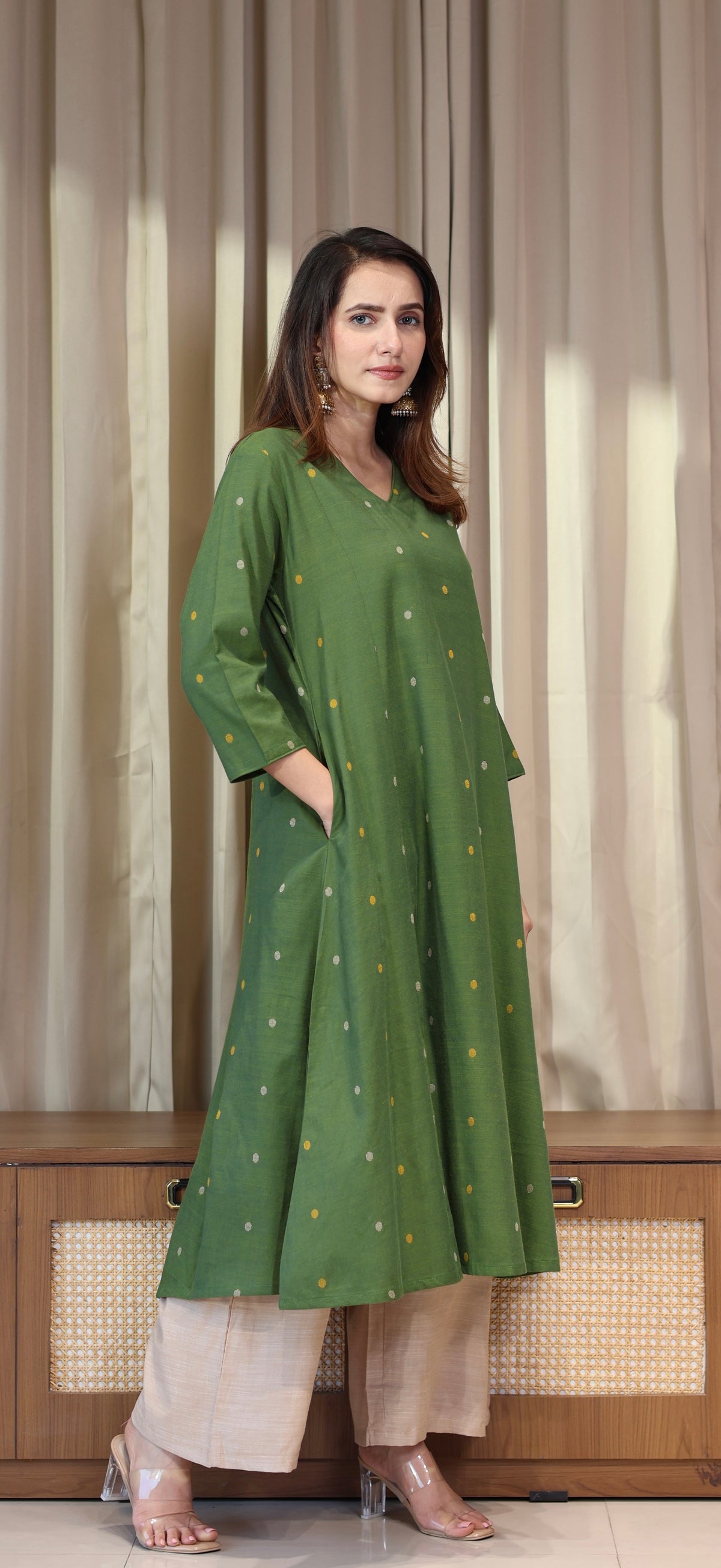Naima Mercerised Cotton Handwoven Kurta - Green