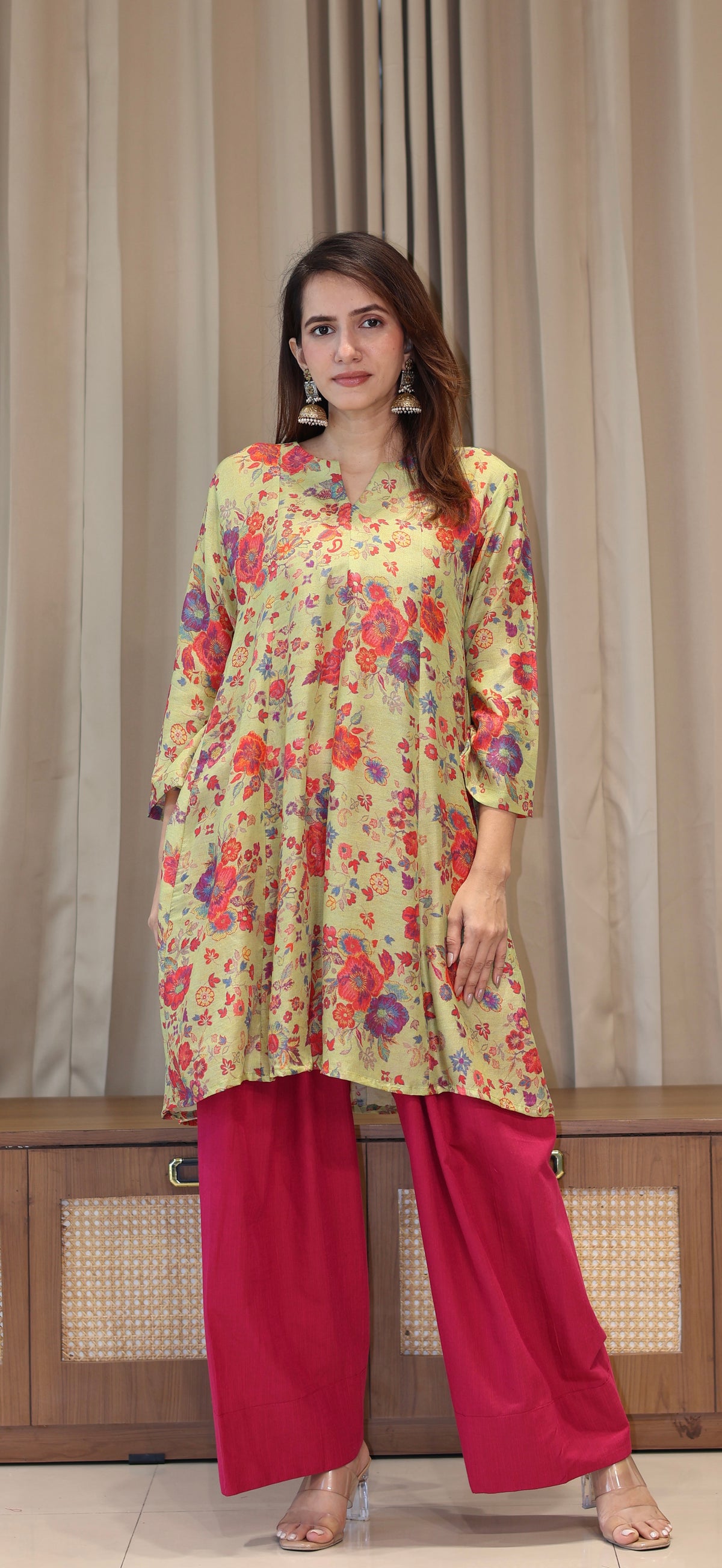 Green Floral Print Cotton Silk Kurta With Farsi Bottom