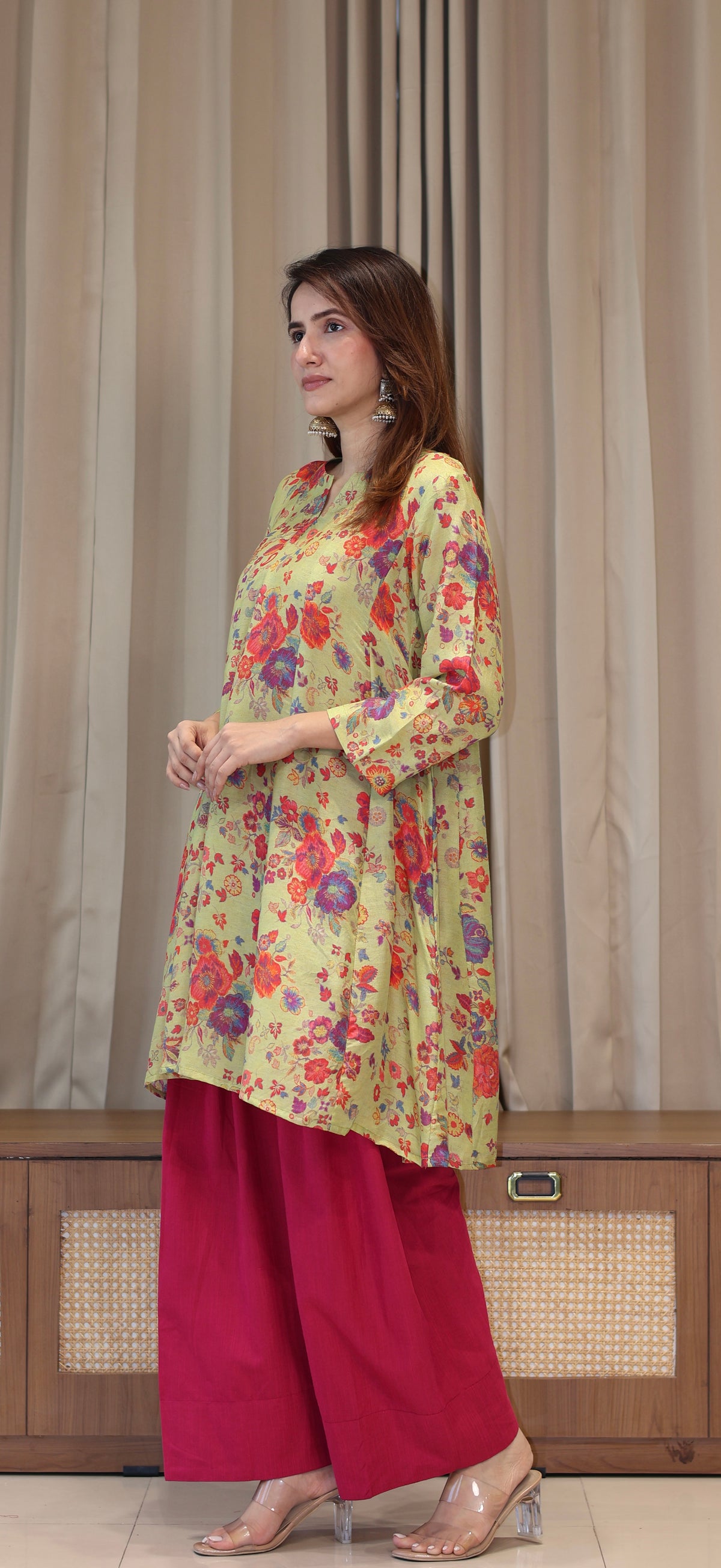 Green Floral Print Cotton Silk Kurta With Farsi Bottom