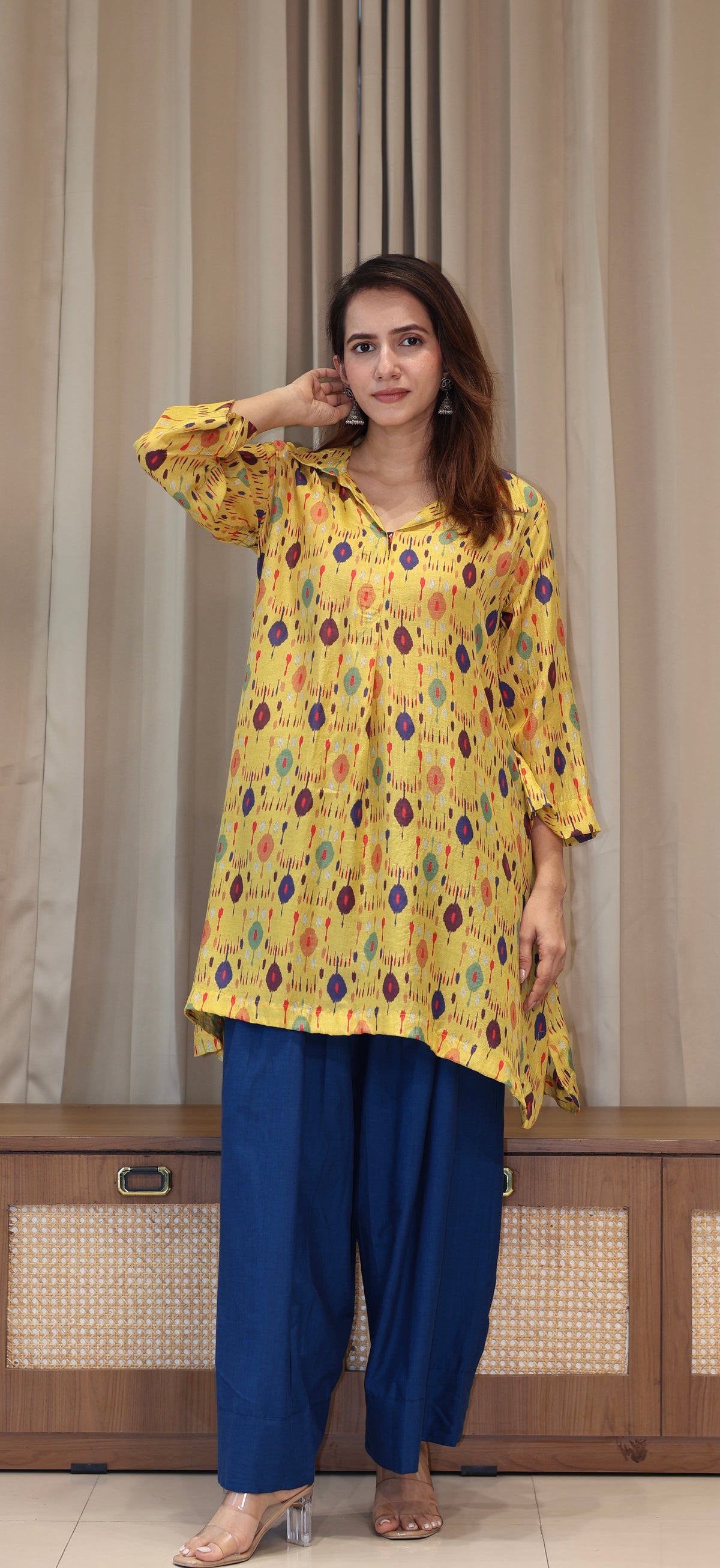 Yellow Ikkat Print Cotton Silk Kurta With Farsi Bottom