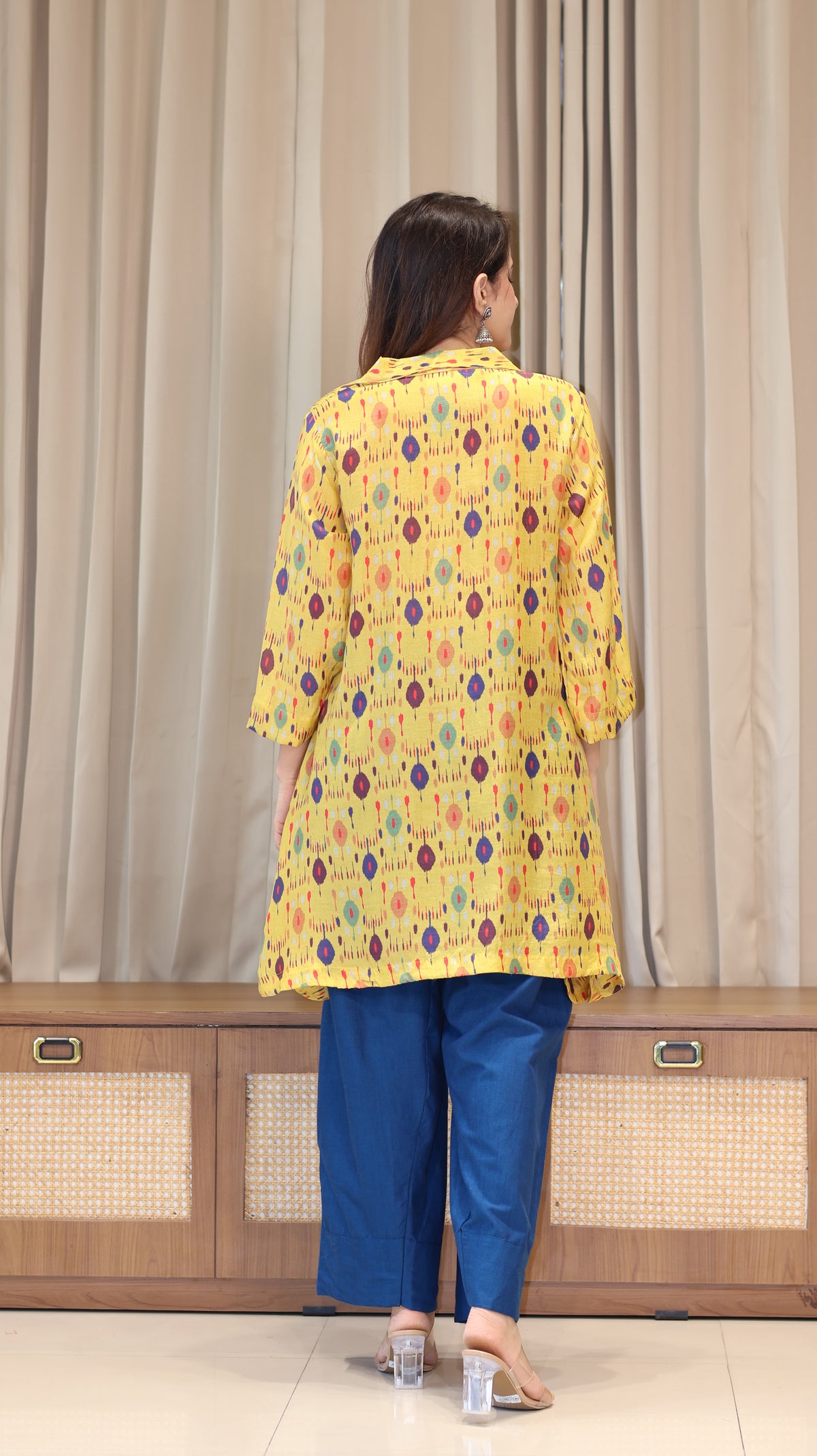 Yellow Ikkat Print Cotton Silk Kurta With Farsi Bottom