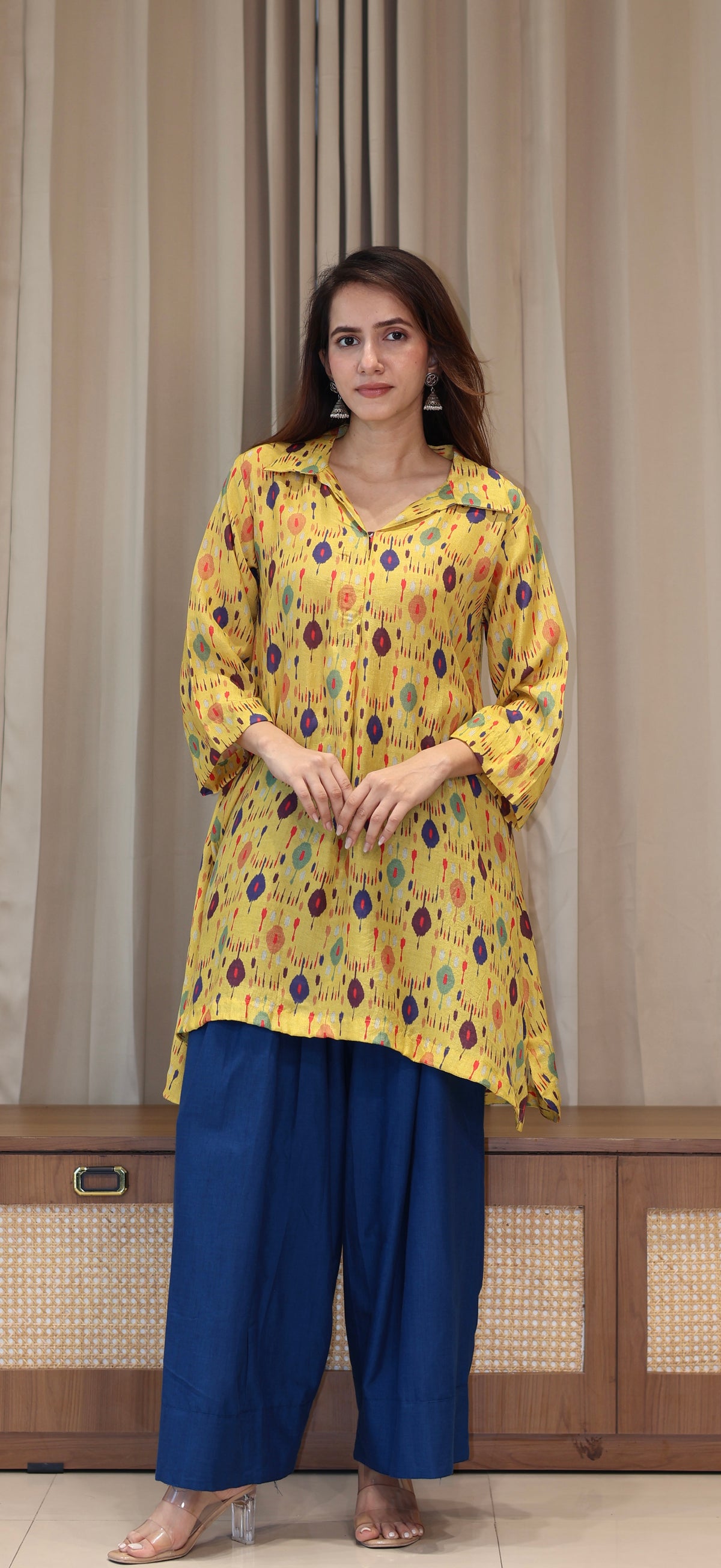 Yellow Ikkat Print Cotton Silk Kurta With Farsi Bottom