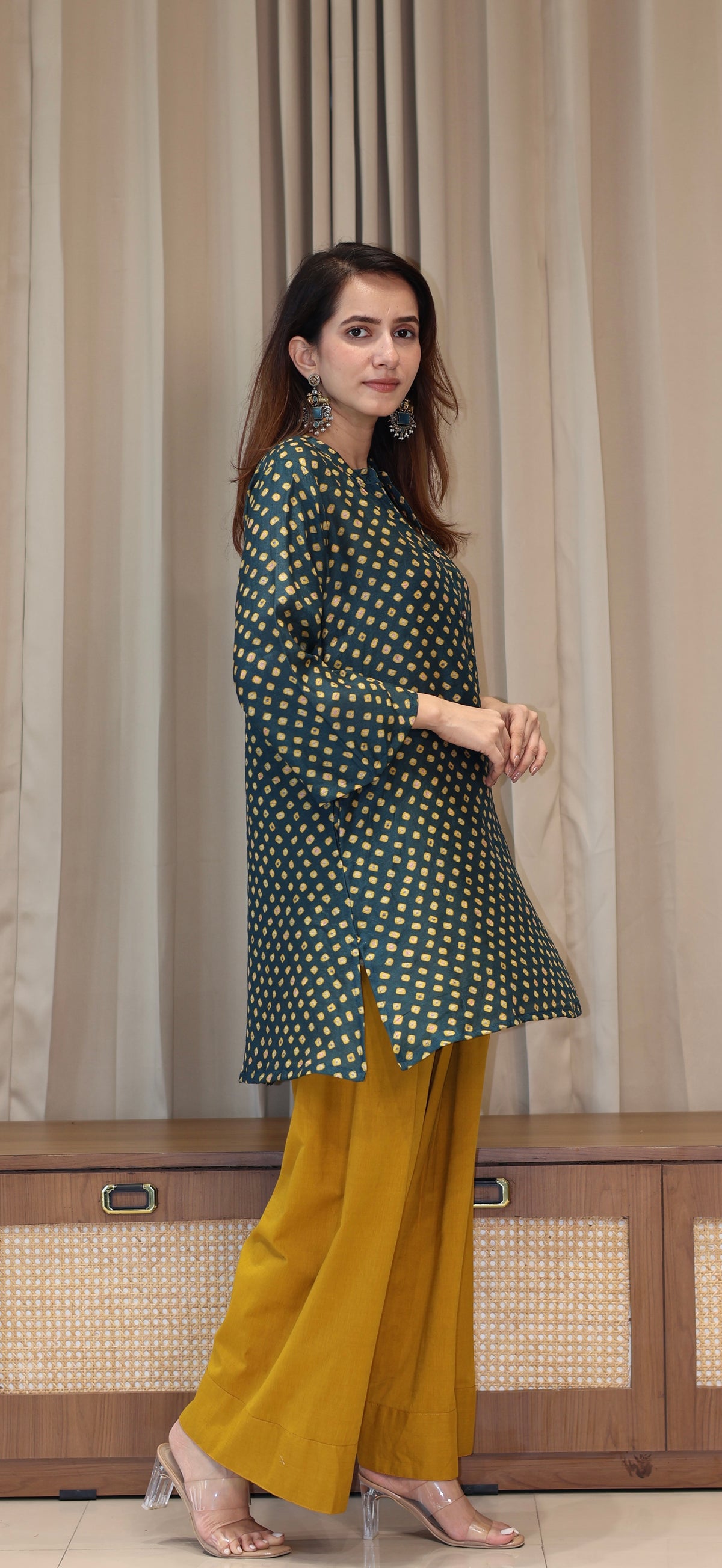 Green Bandhani Print Cotton Silk Kurta With Farsi Bottom