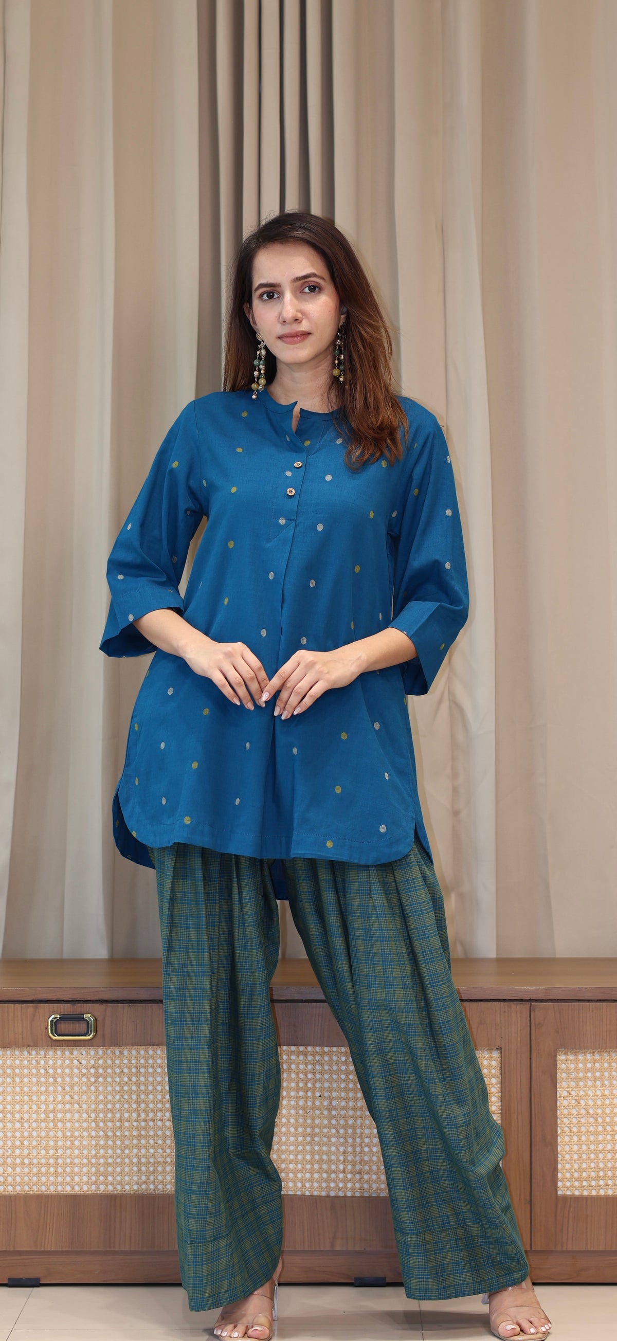 Aayra Mercerised Cotton Handwoven Kurta Set - Blue