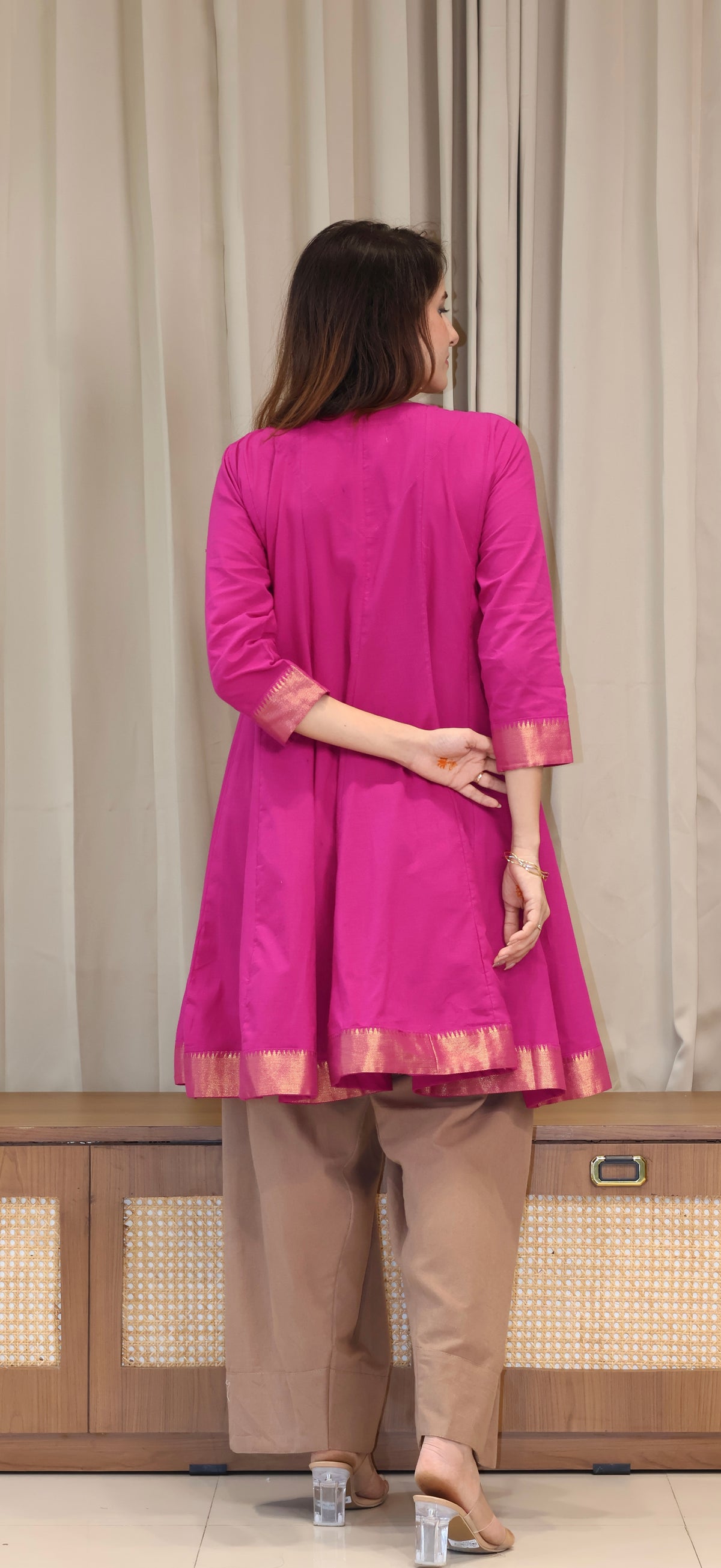 Simran Mangalgiri Cotton Kali Kurta Set With Nizam Border - Rani Pink