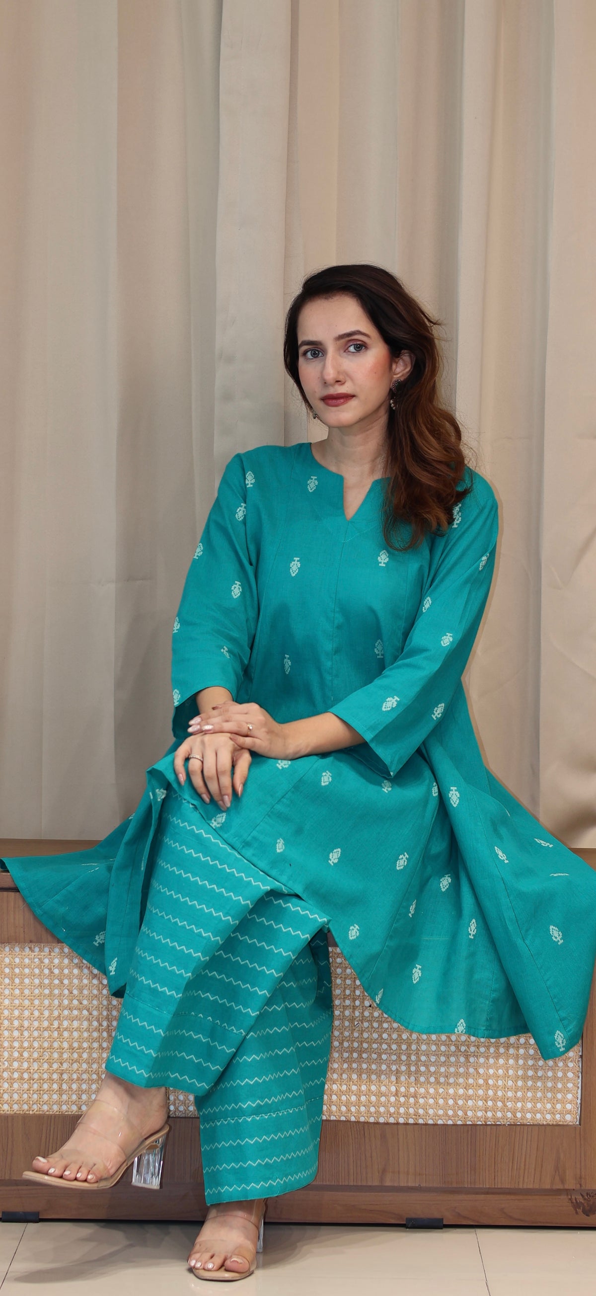 Kalindi Handwoven Cotton Kali Kurta Set - Turquoise