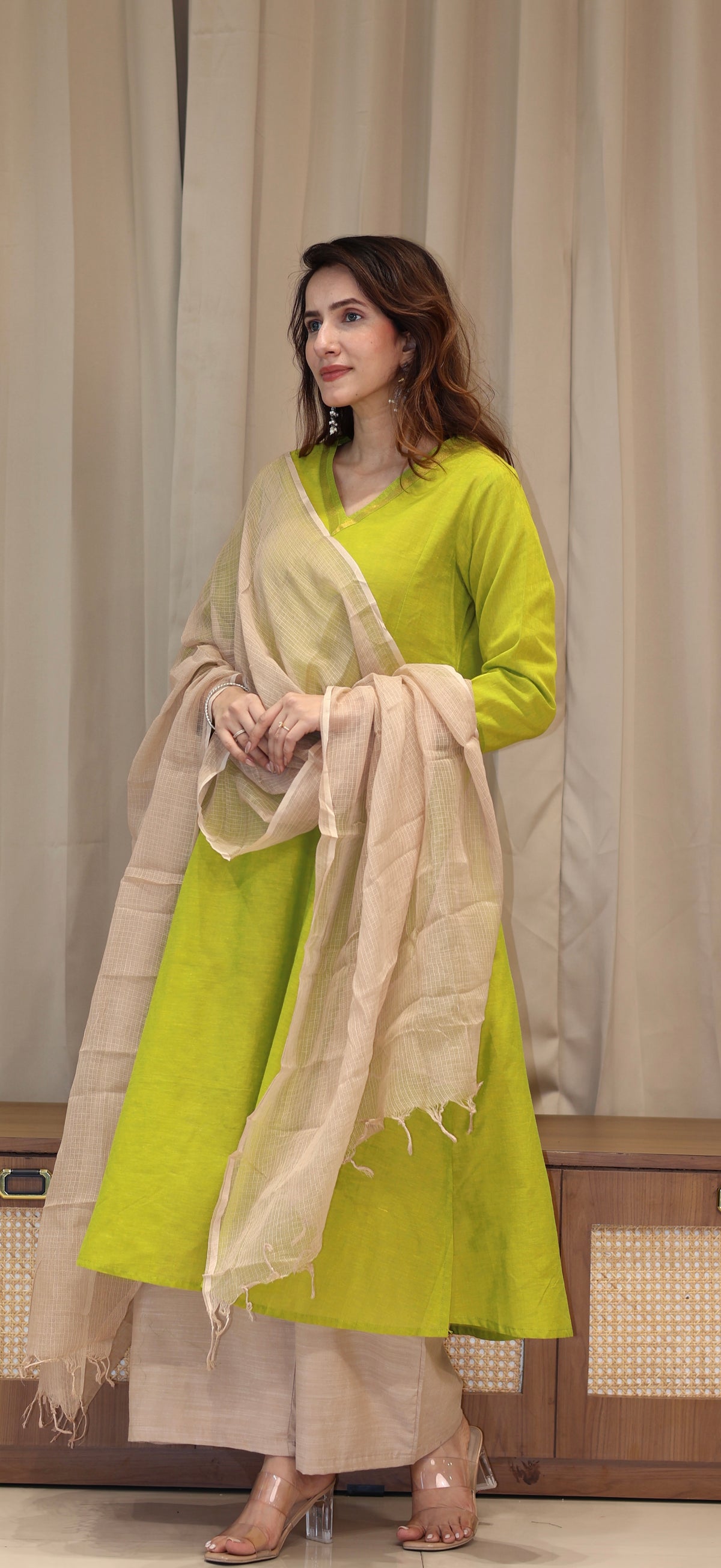 Arva Mangalgiri Cotton Kali Kurta With Nizam Border - Lime Green