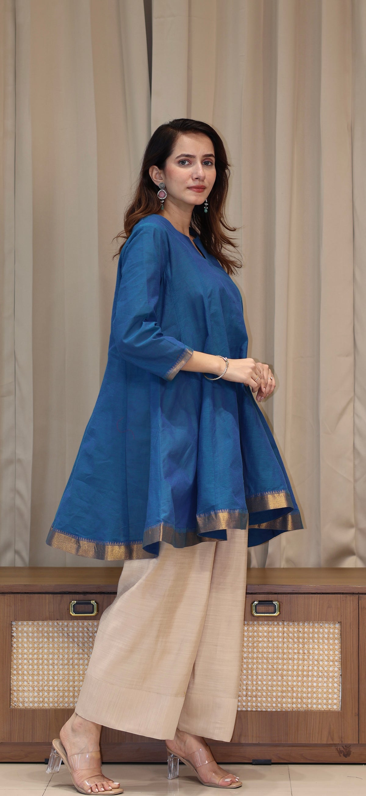 Aanchal Mangalgiri Cotton Kali Kurta Set With Nizam Border - Blue