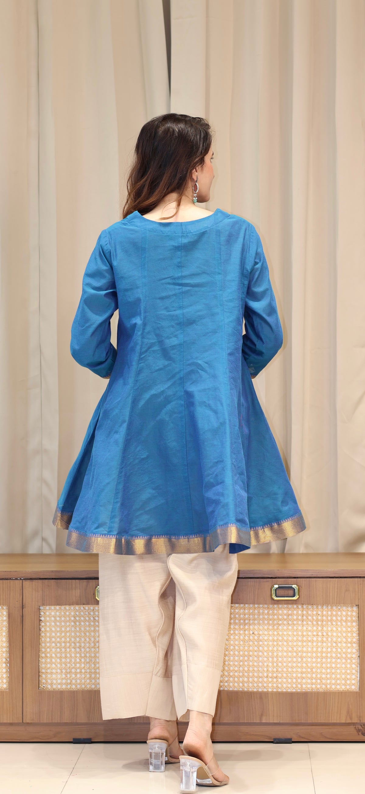 Aanchal Mangalgiri Cotton Kali Kurta Set With Nizam Border - Blue