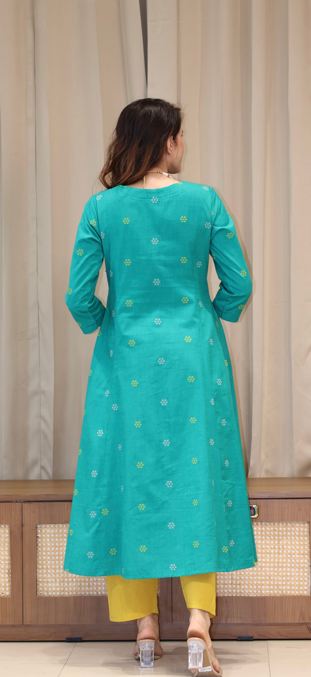 Nirjara Mercerised Cotton Handwoven Kurta - Turquoise