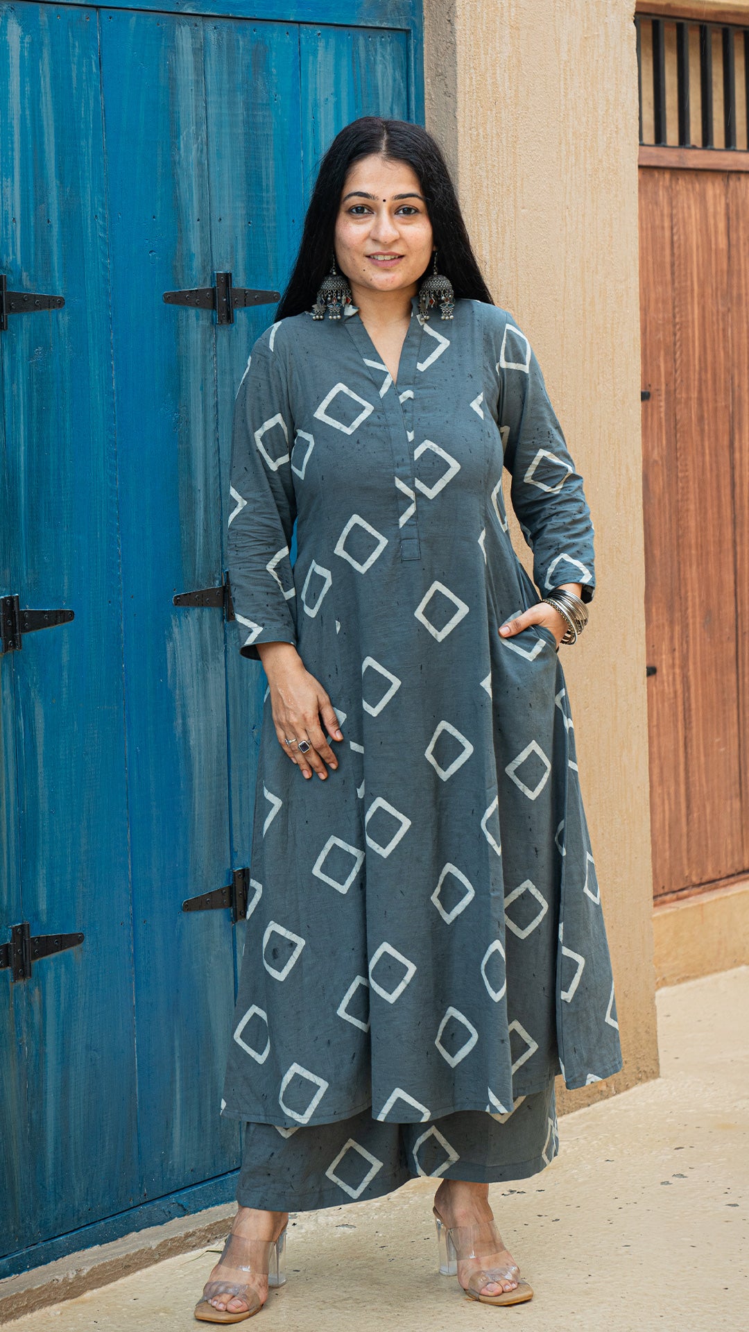 Roshi Square Block Print Cotton Kurta - Grey