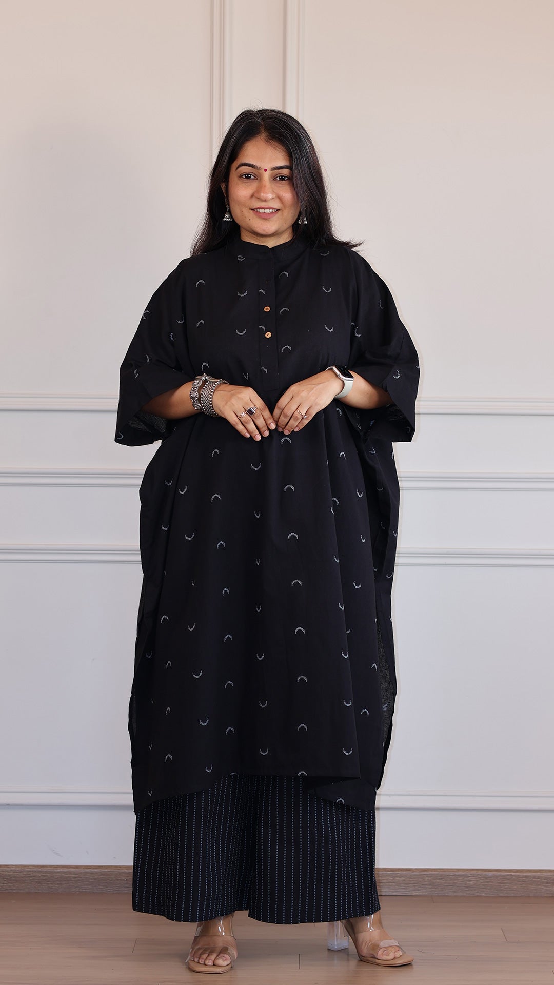 Black Chaand Handwoven Cotton Kaftan Co-ord