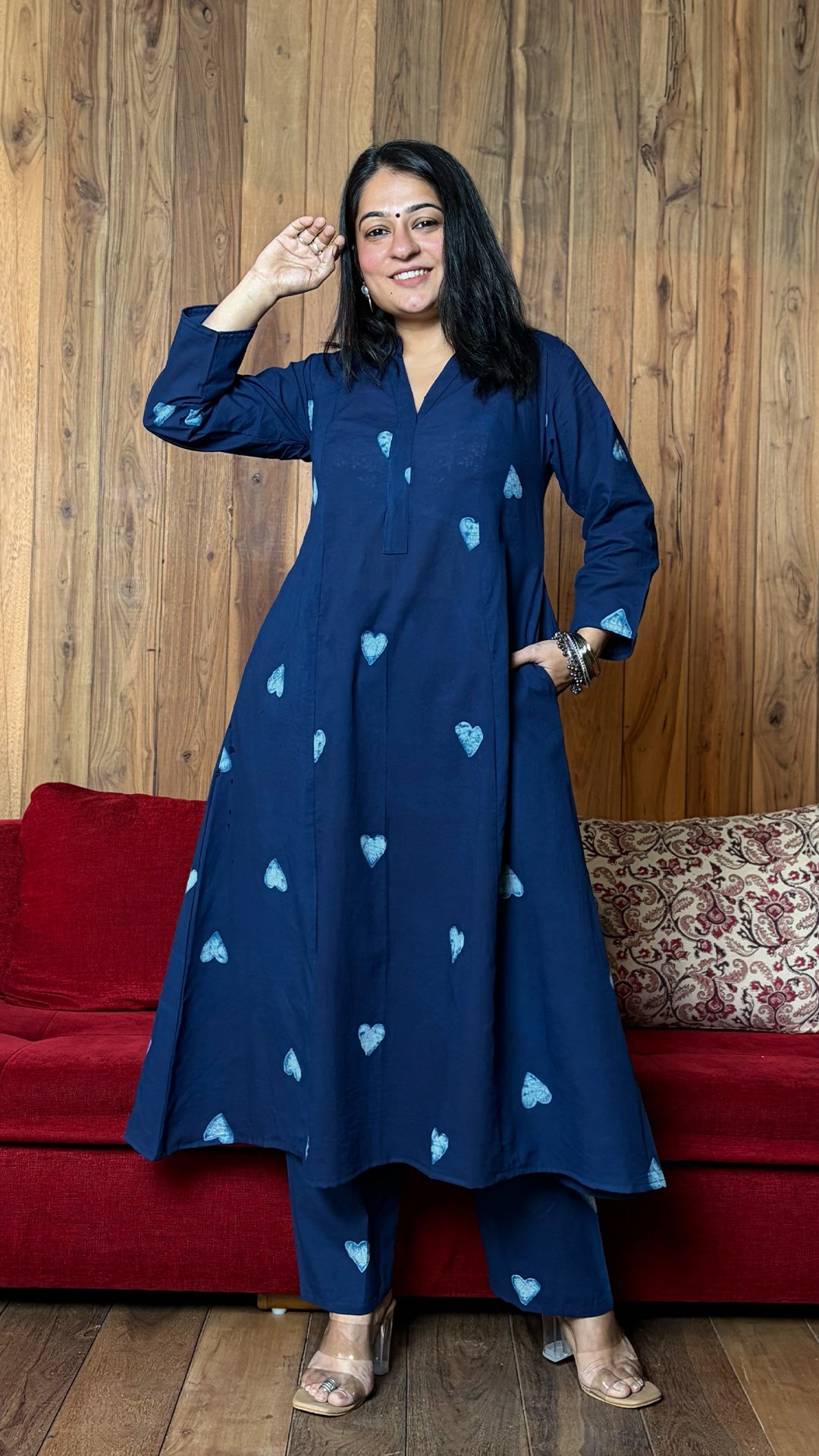 Nyra Big Hearts Kali Kurta In Cotton - Indigo