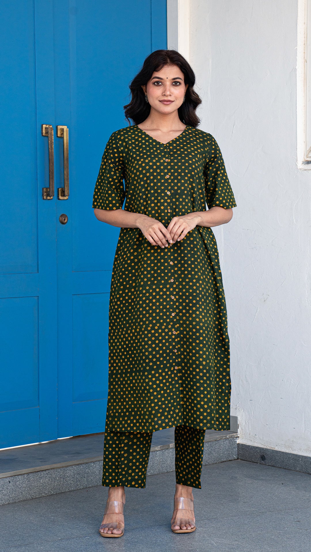 Aarya Green Dabu Polka Dots Kurta In Cotton