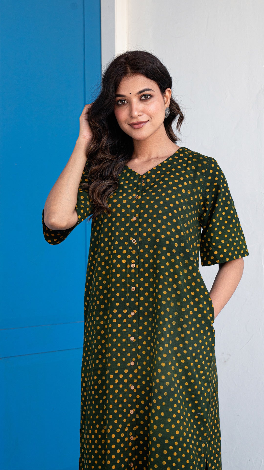 Aarya Green Dabu Polka Dots Kurta In Cotton