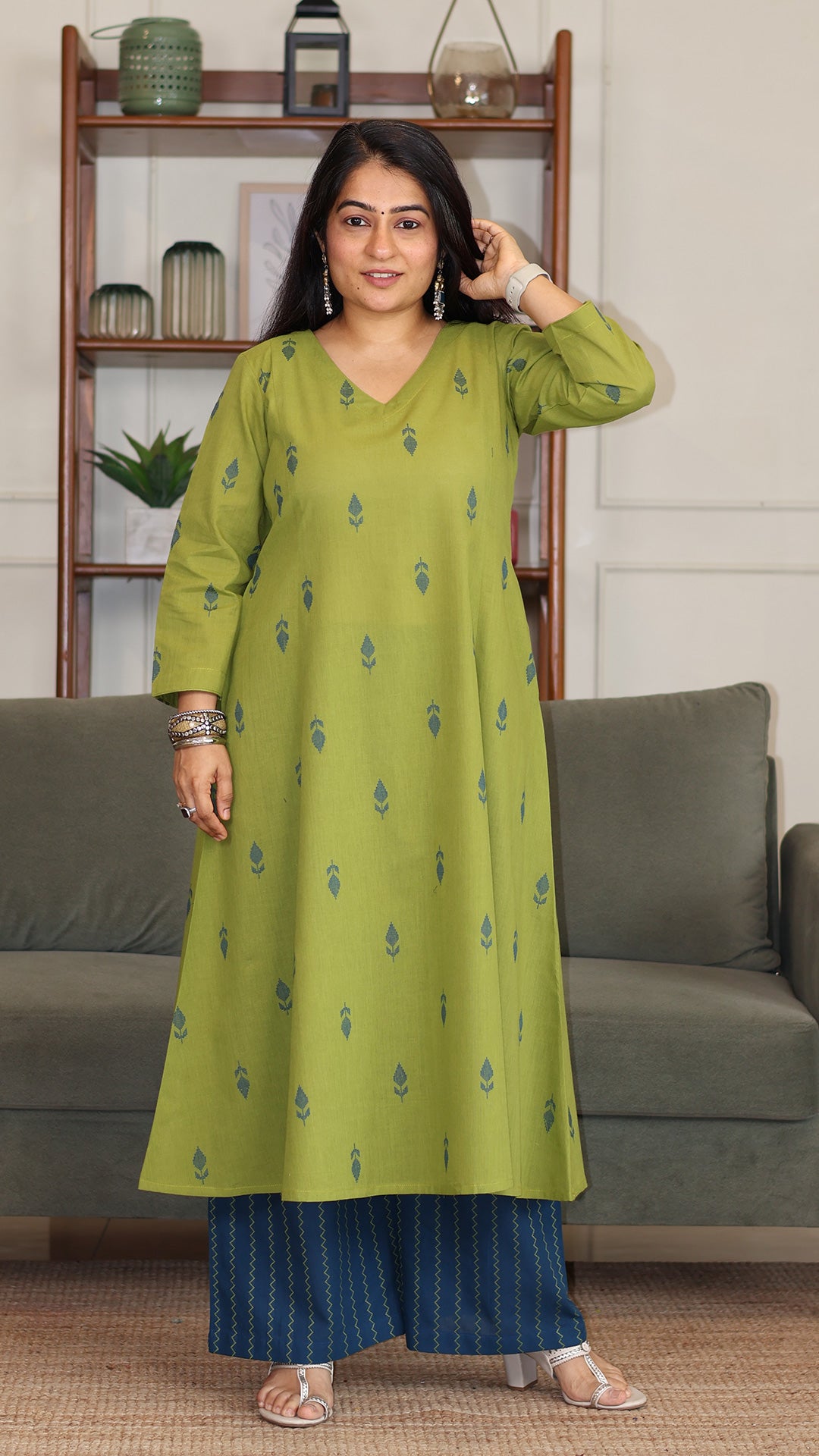 Vaani Handwoven Cotton Kurta - Green/Blue