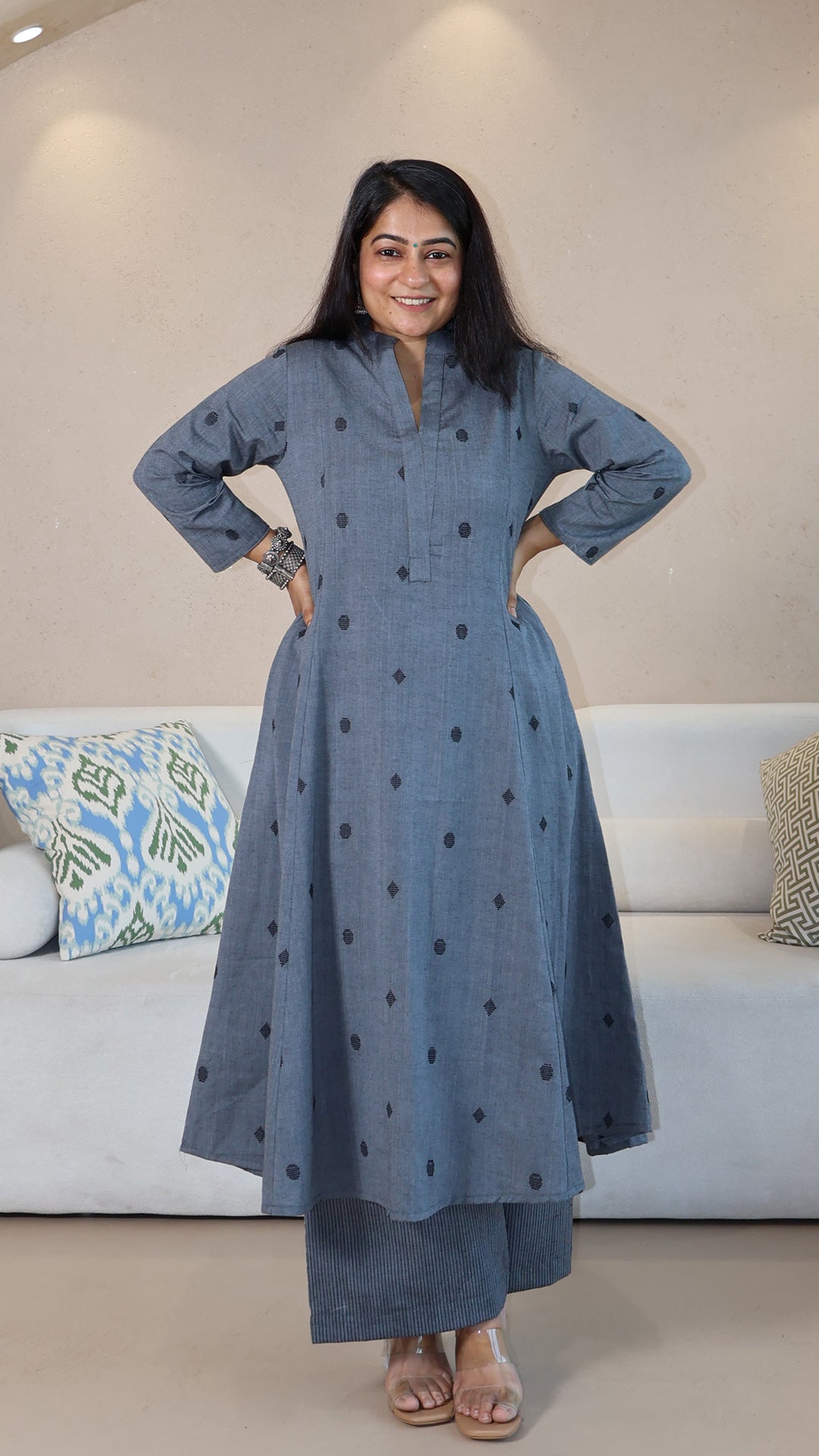 Roza Handwoven Cotton Kurta - Grey