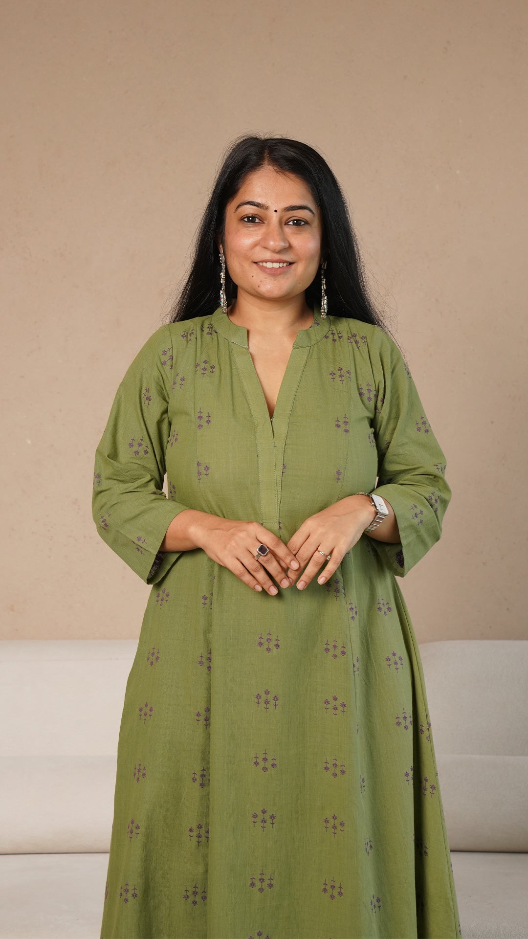 Yuzaa Hand Woven Kali Cotton Kurta - Cardamom Green