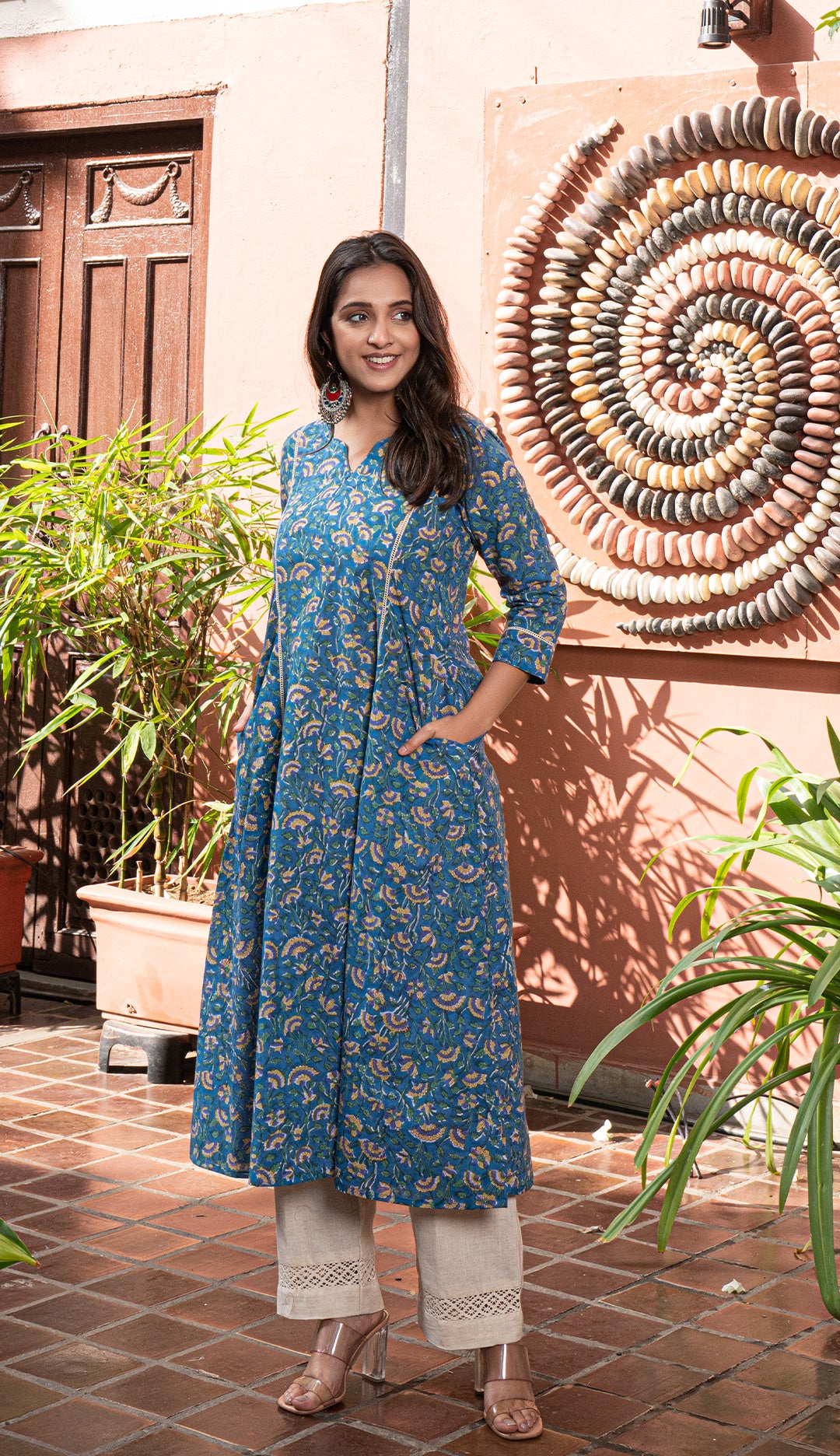 Roza Sanganeri Kali Cotton Kurta - Blue