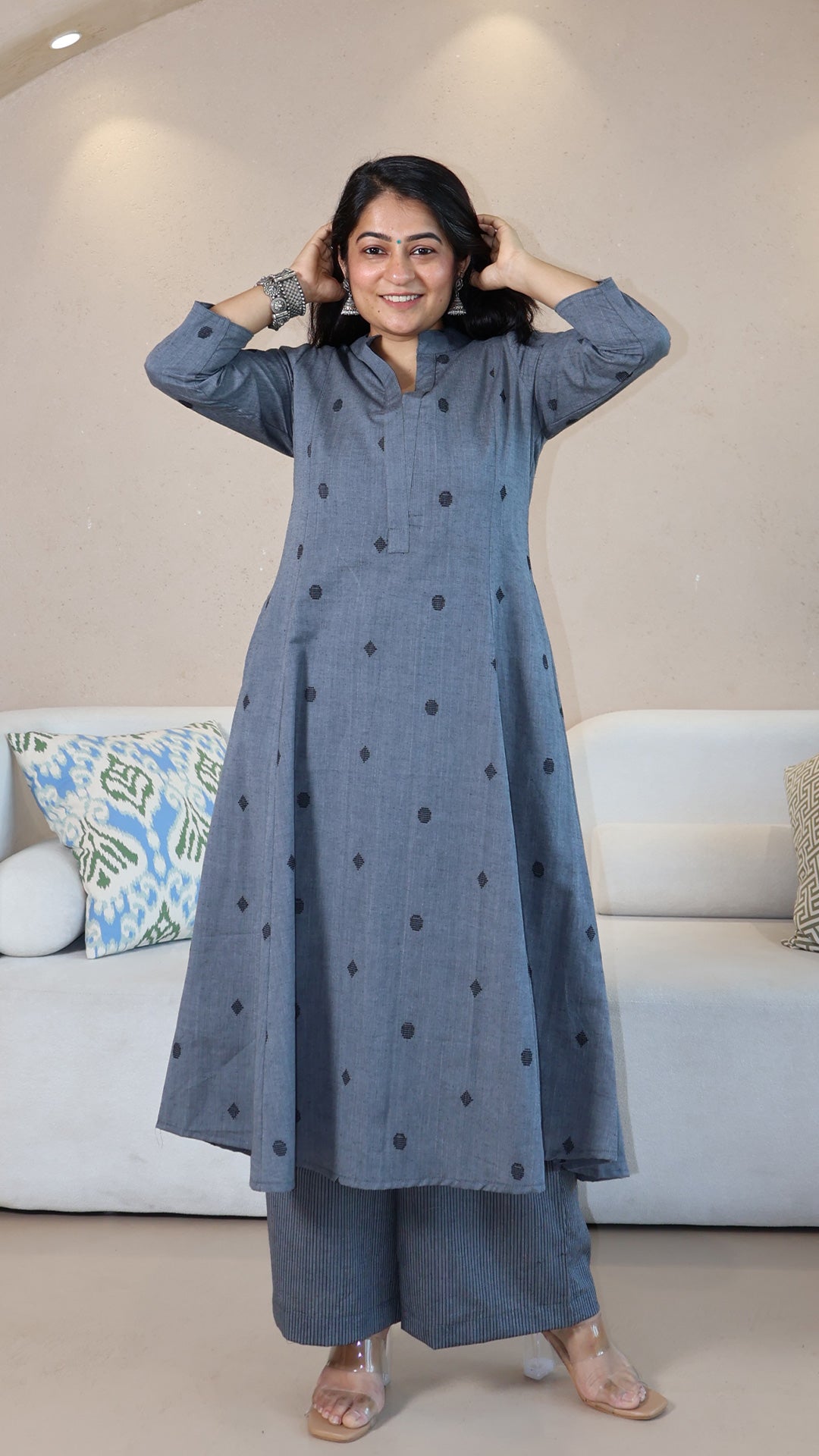 Roza Handwoven Cotton Kurta - Grey