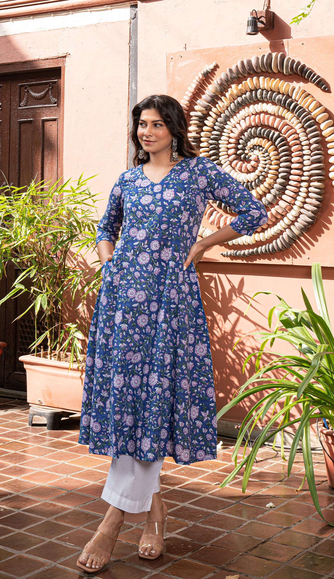 Bagh Sanganeri Kali Cotton Kurta - Blue