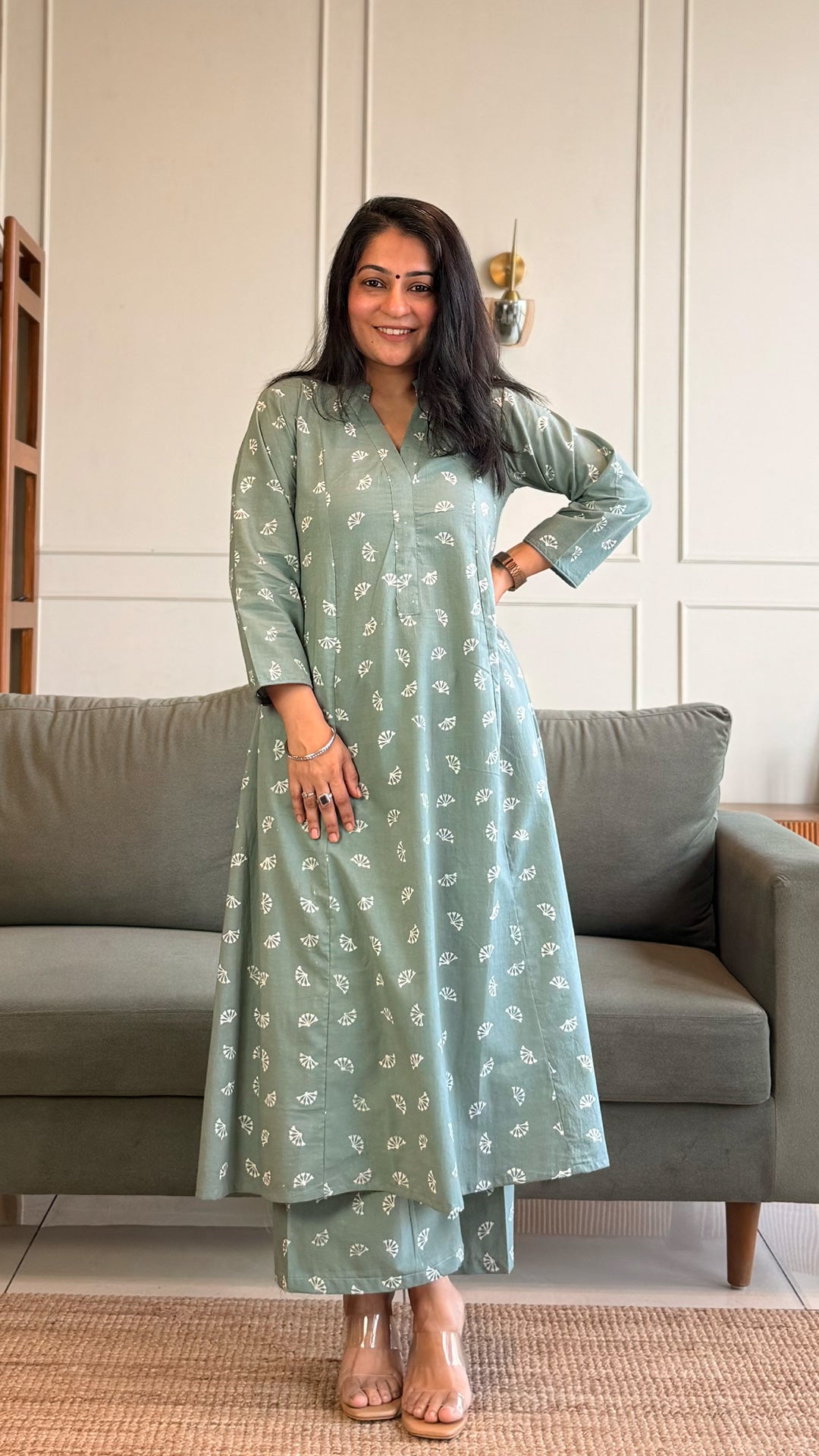 Gauhar Kali Kurta In Cotton - Sage green