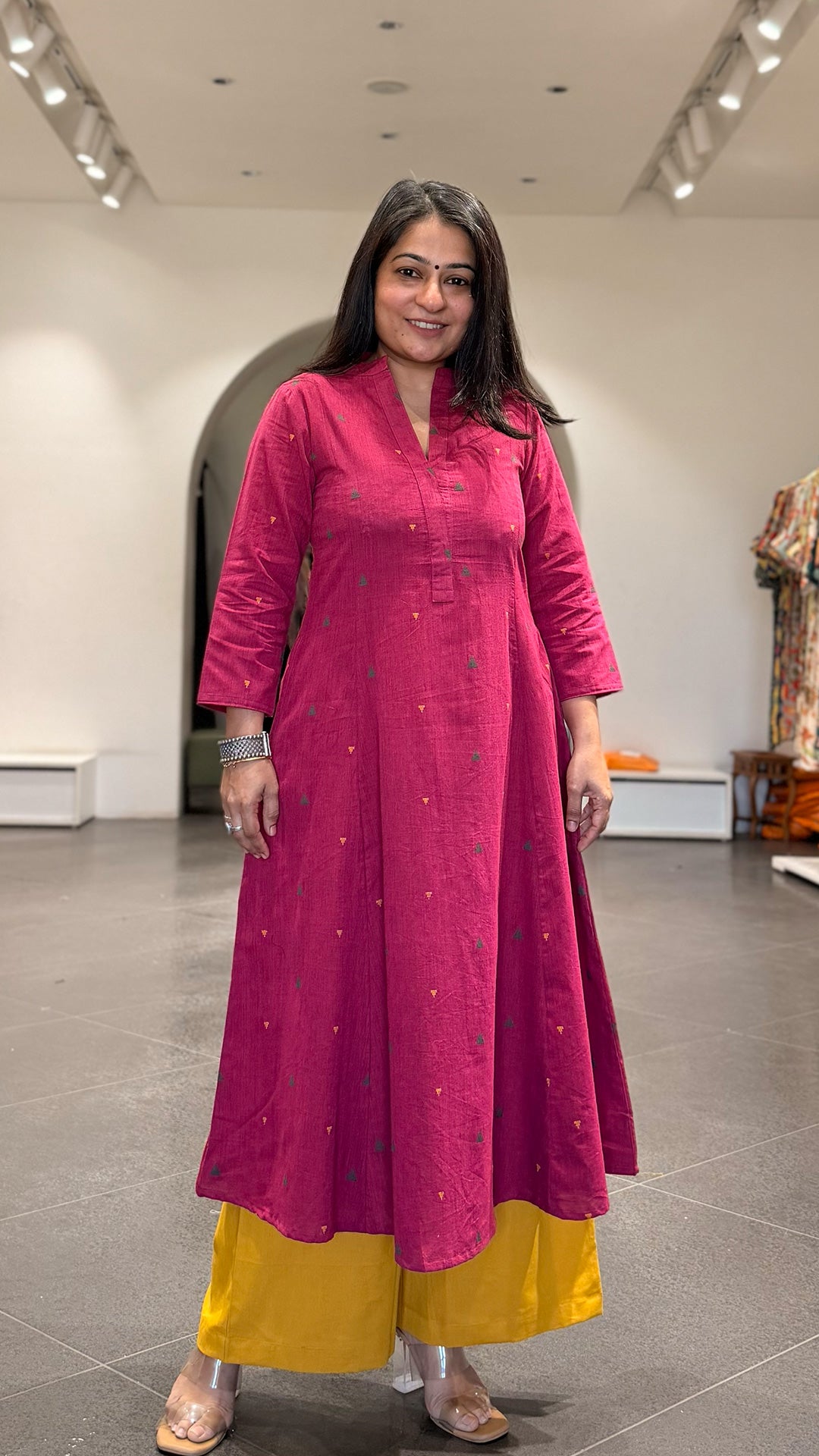 Mrunal Handwoven Cotton Kurta- Rani Pink