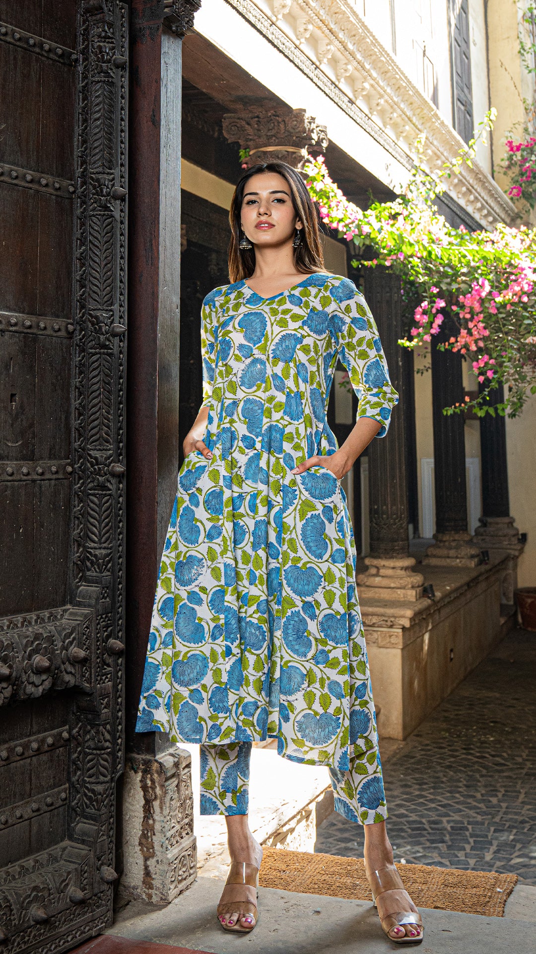 Ahana Sanganeri Kali Cotton Kurta - Blue/White