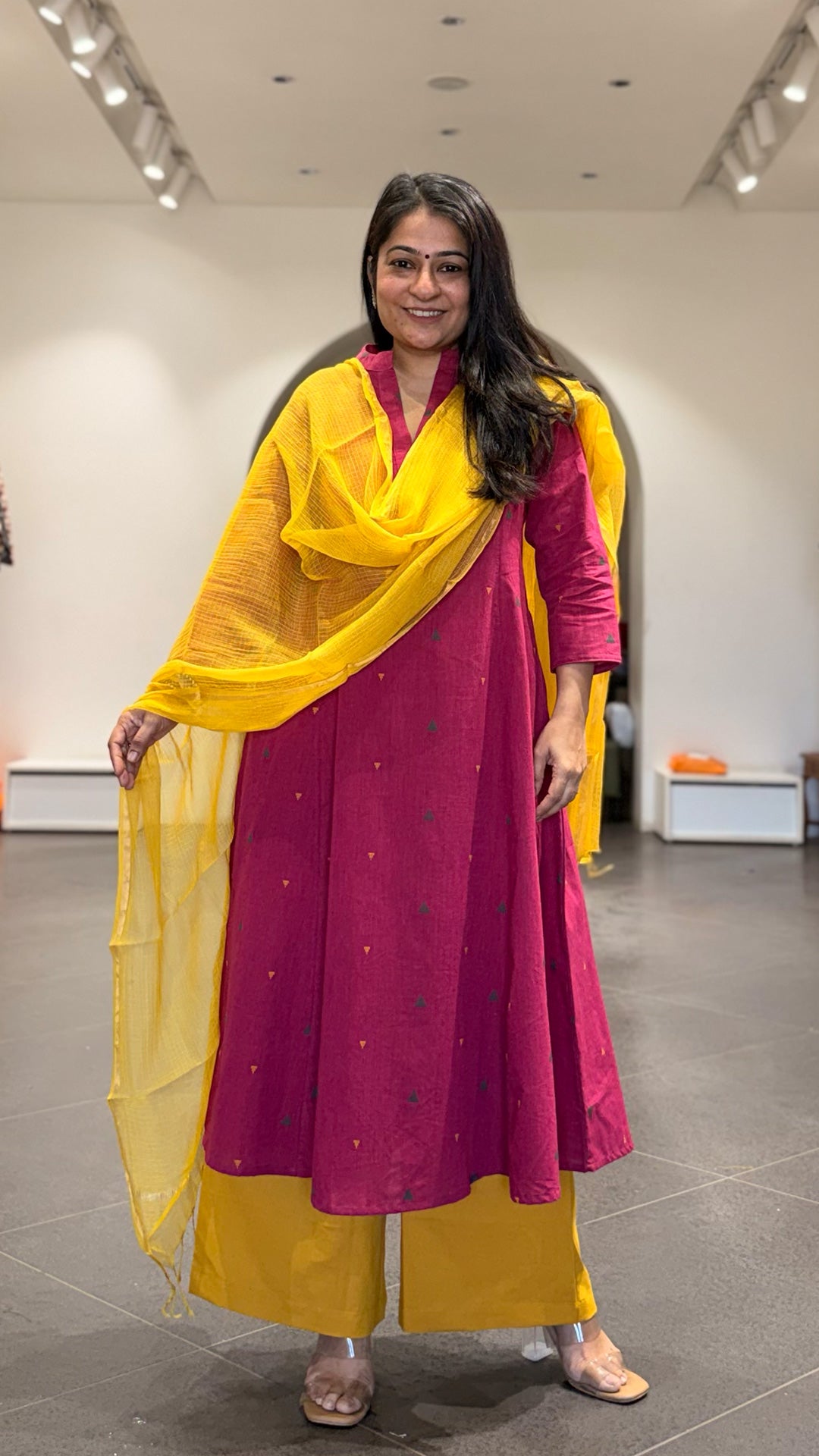 Mrunal Handwoven Cotton Kurta- Rani Pink