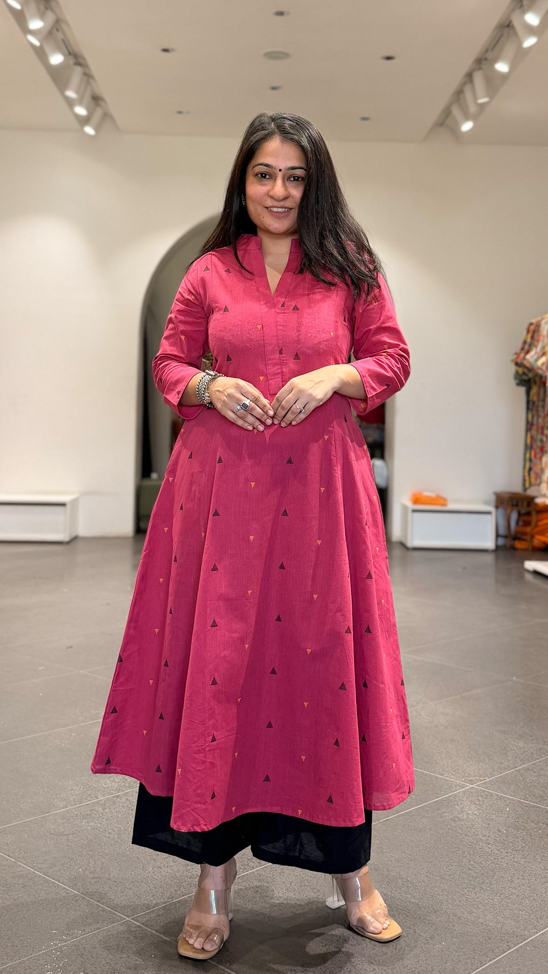 Tridha Handwoven Cotton Kurta- Light Pink