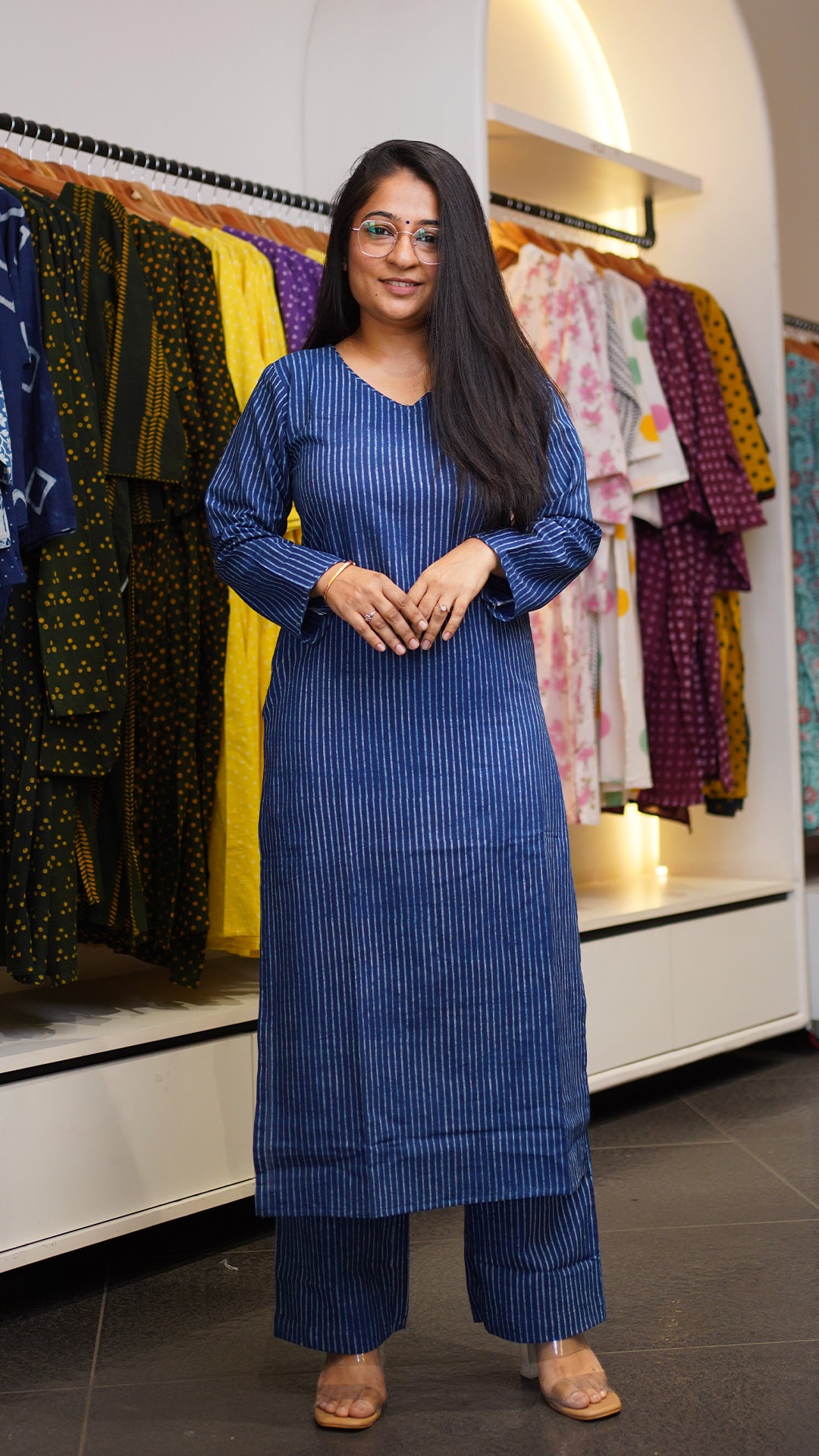 Amruta Dabu Cotton Kurta - Indigo