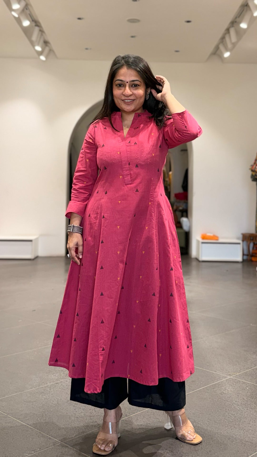 Tridha Handwoven Cotton Kurta- Light Pink