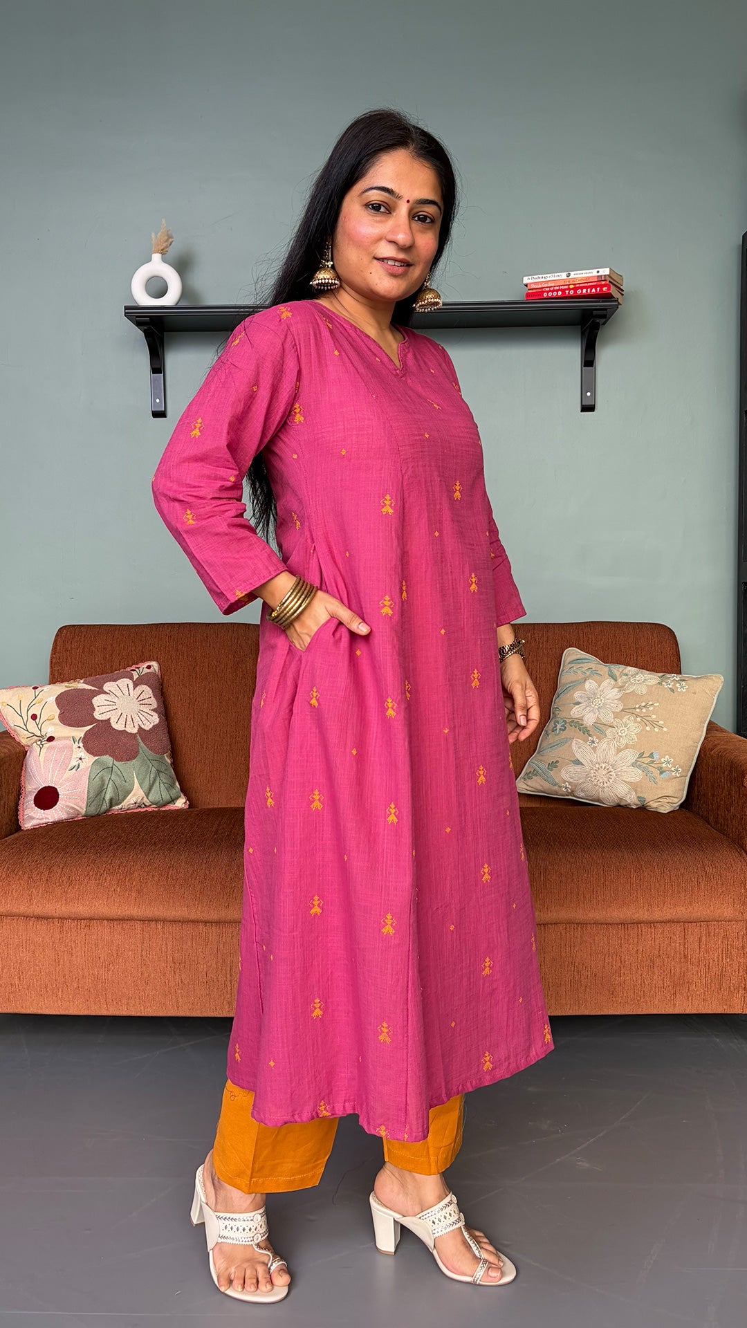 Sonam Pink Hand Woven Kali Cotton Kurta