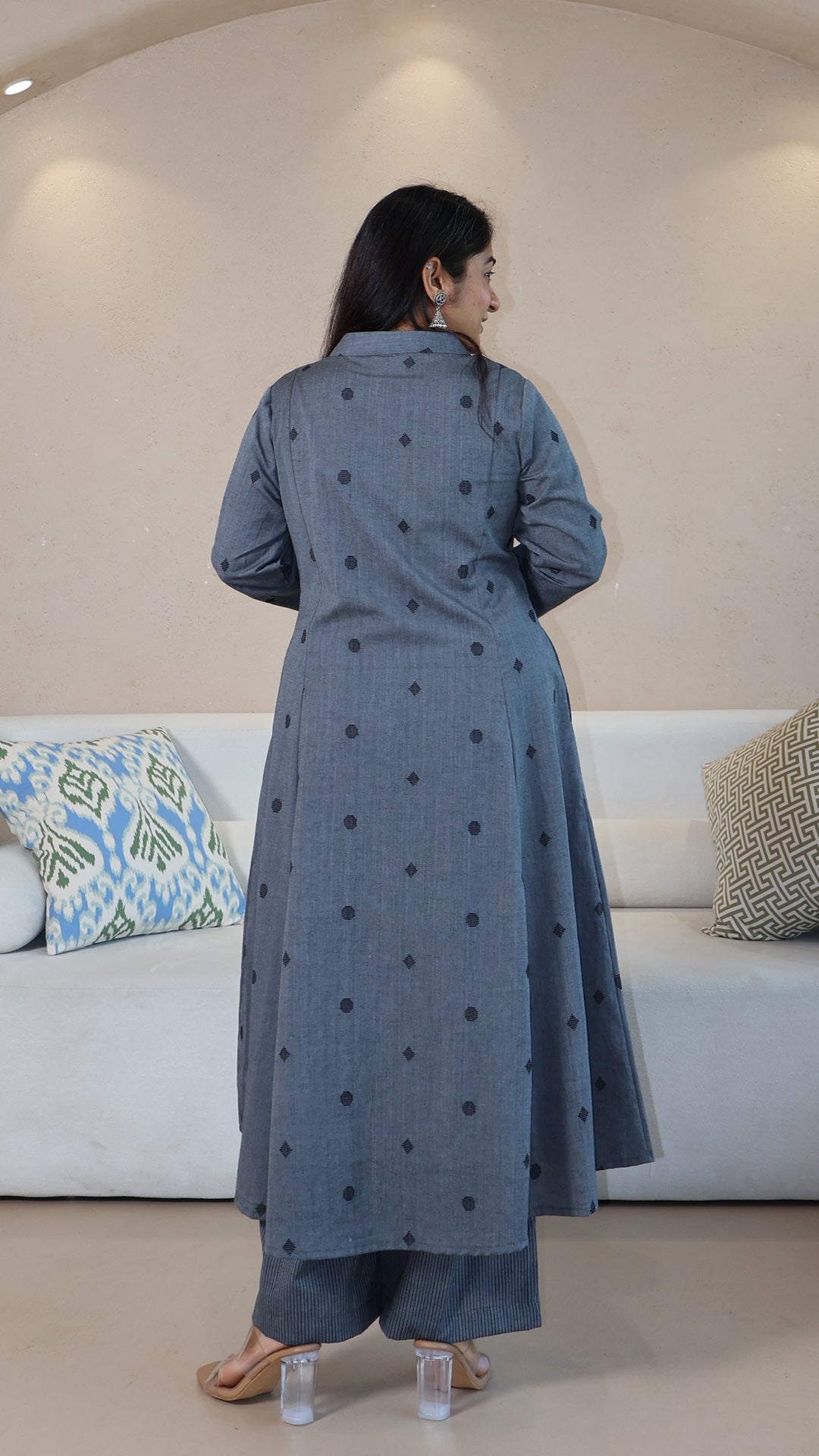 Roza Handwoven Cotton Kurta - Grey