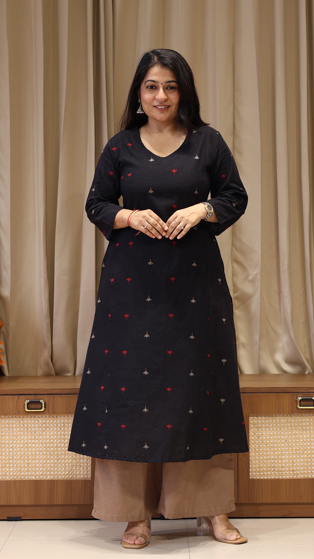 Swara Handwoven Cotton Kurta - Black