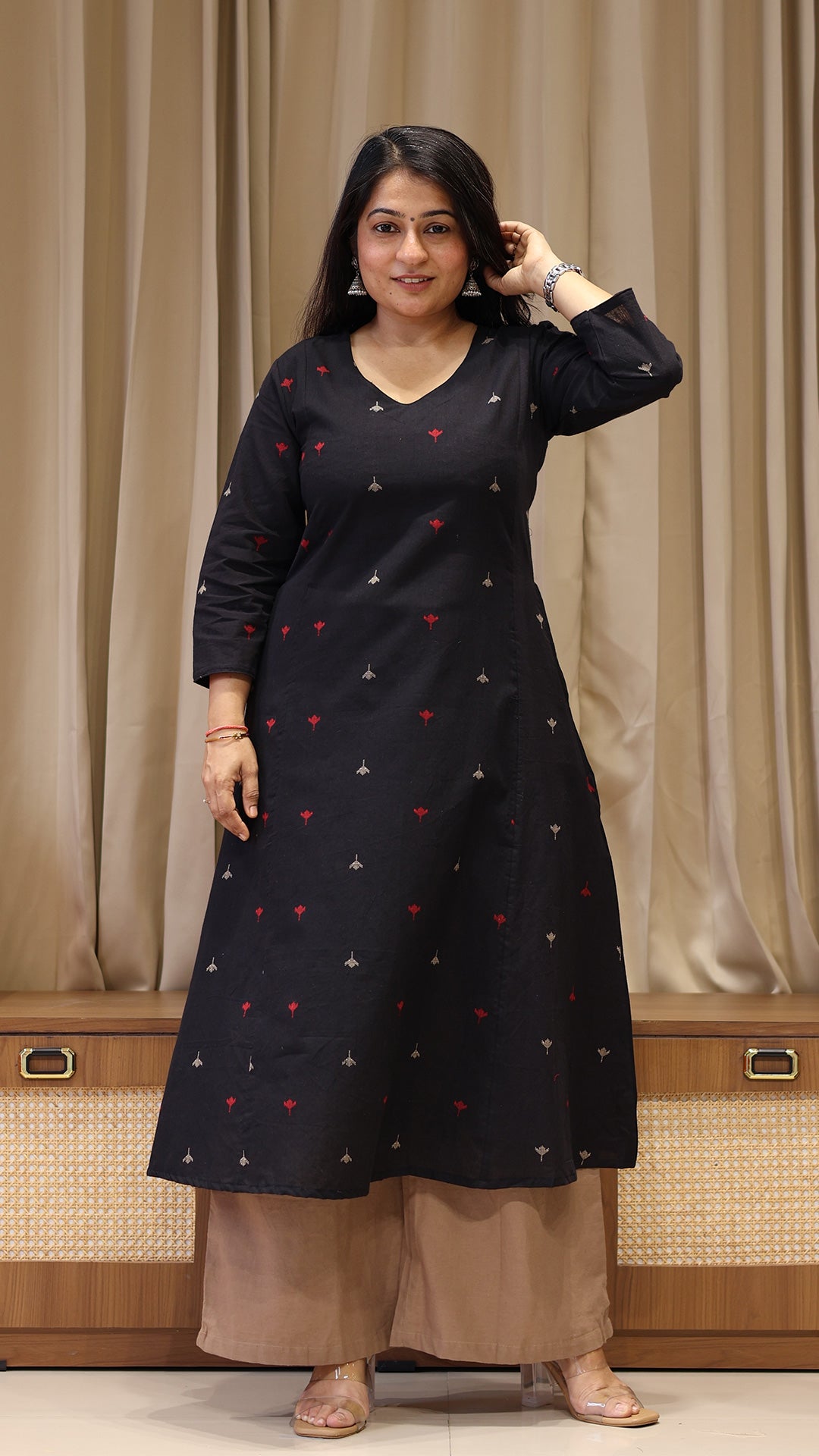 Swara Handwoven Cotton Kurta - Black