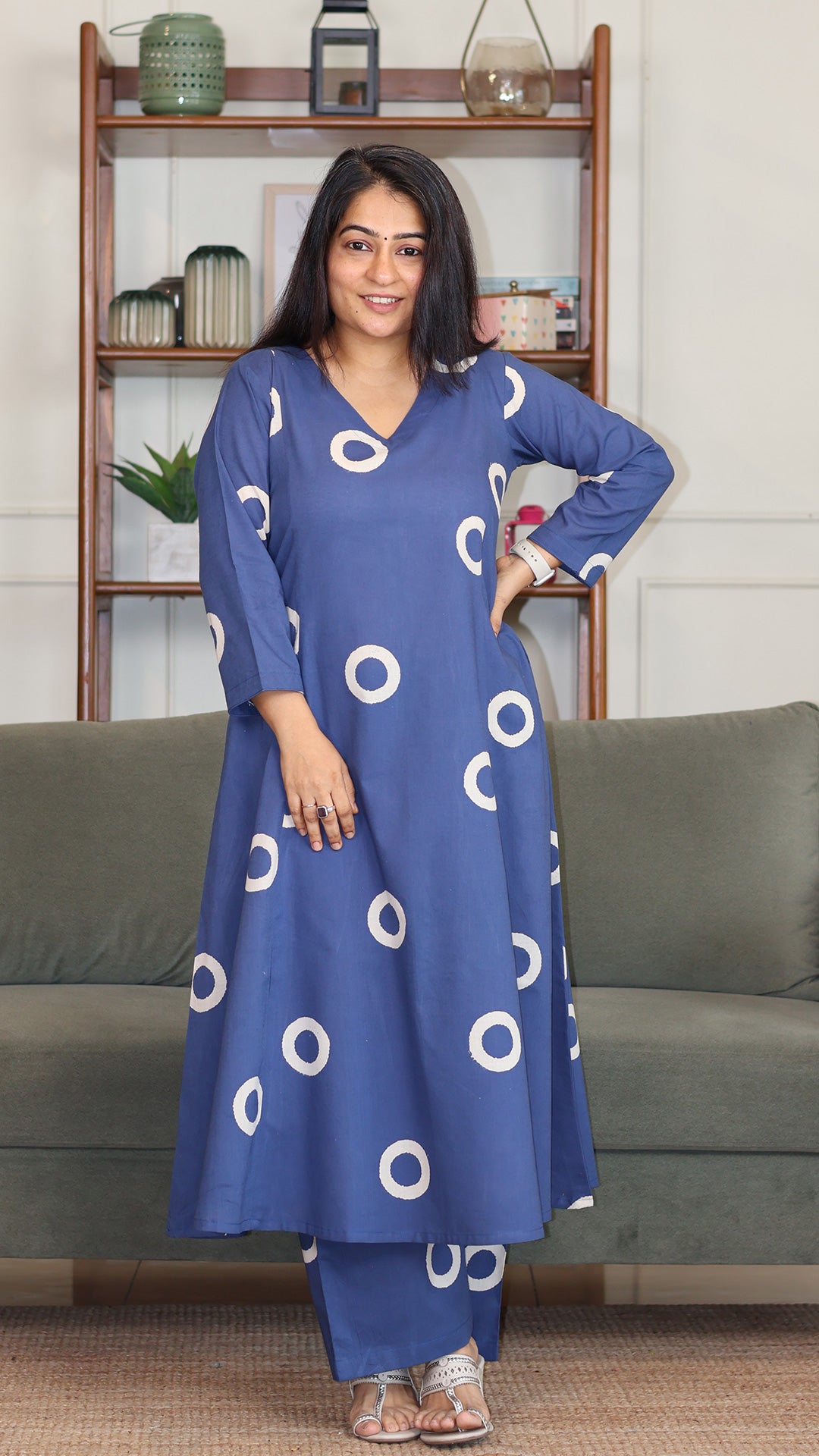 Aavya Hand Block Cotton Kurta - Indigo