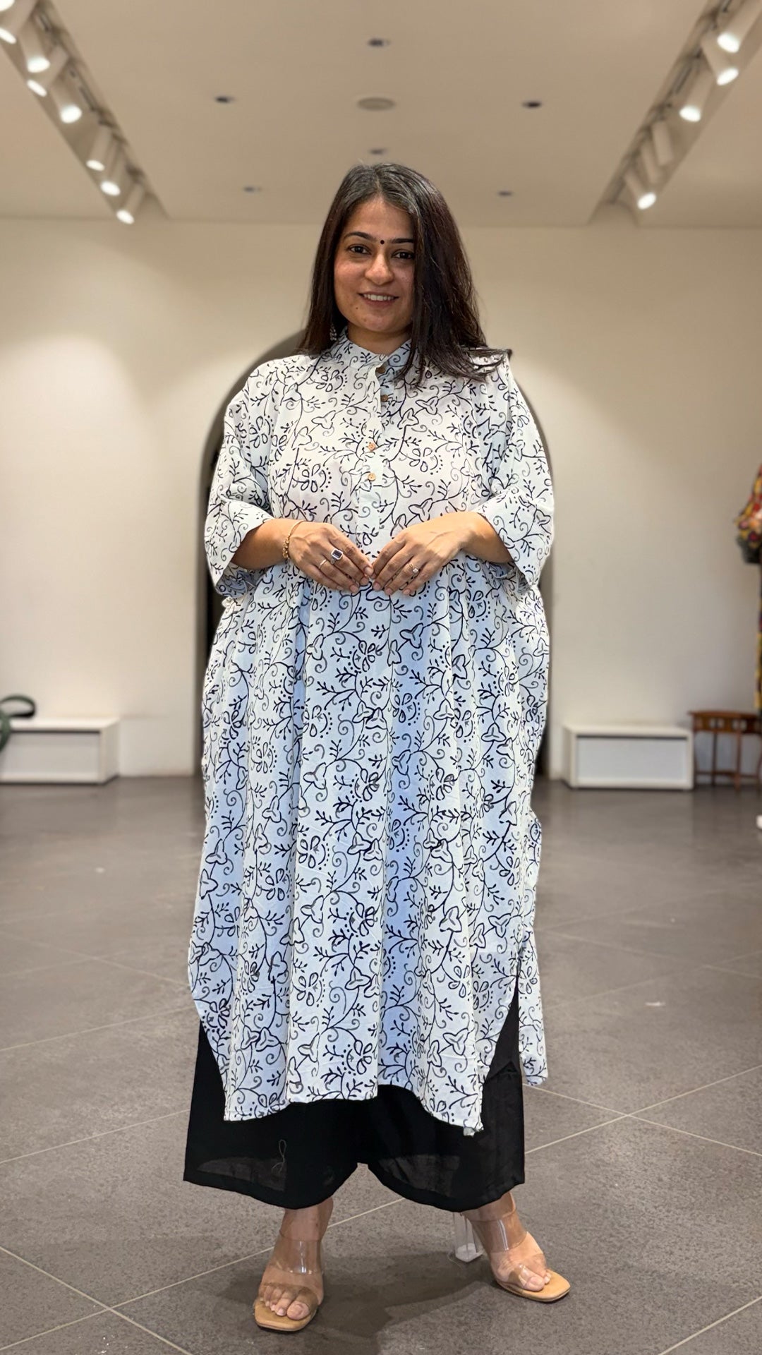 White and Black Floral Jaal Kaftan Co-ord In Cotton