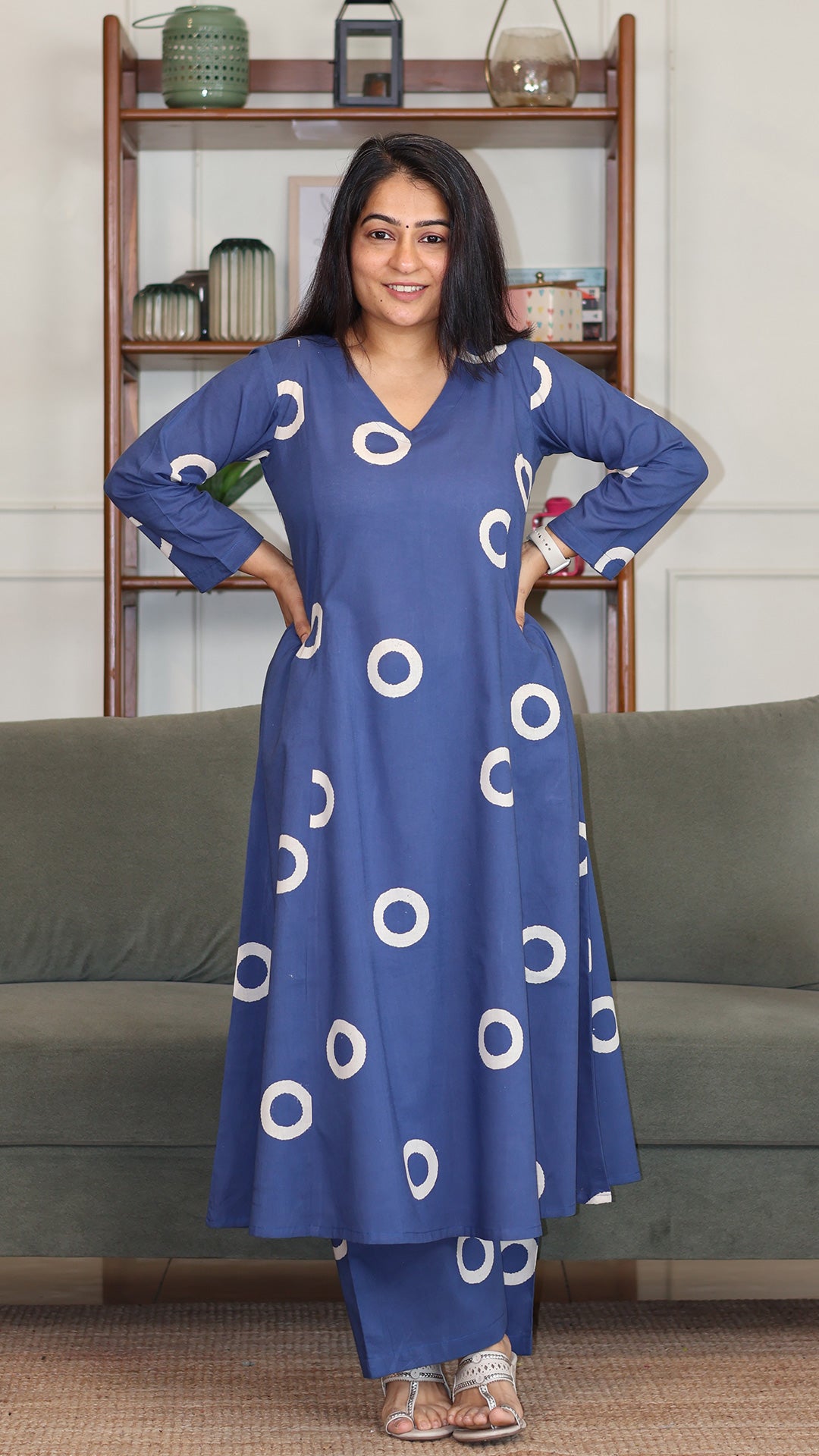Aavya Hand Block Cotton Kurta - Indigo