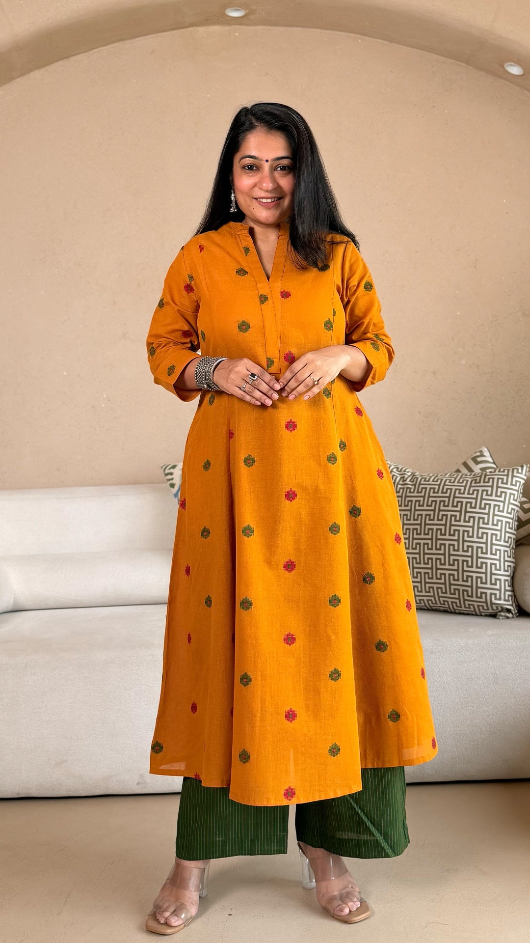 Hrida Handwoven Cotton Kurta- Yellow/Green