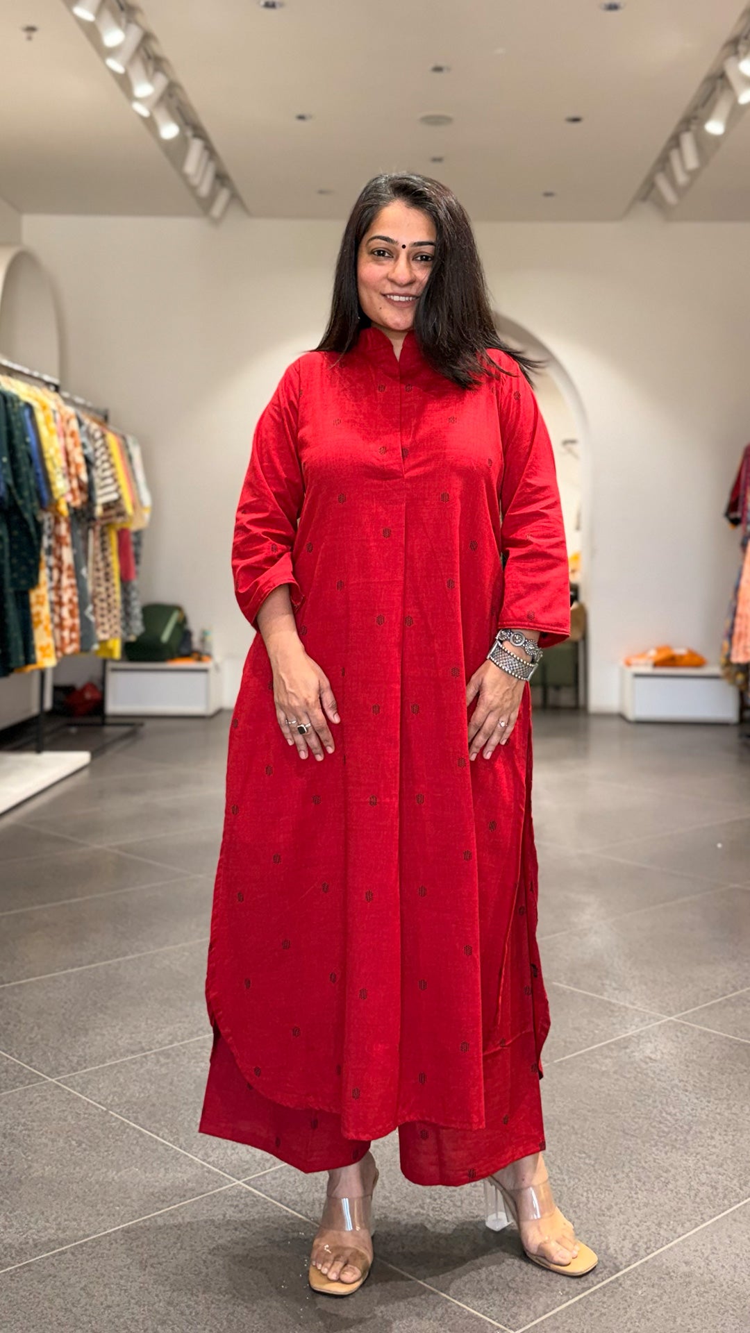 Yuzaa Hand Woven Cotton Kurta - Red