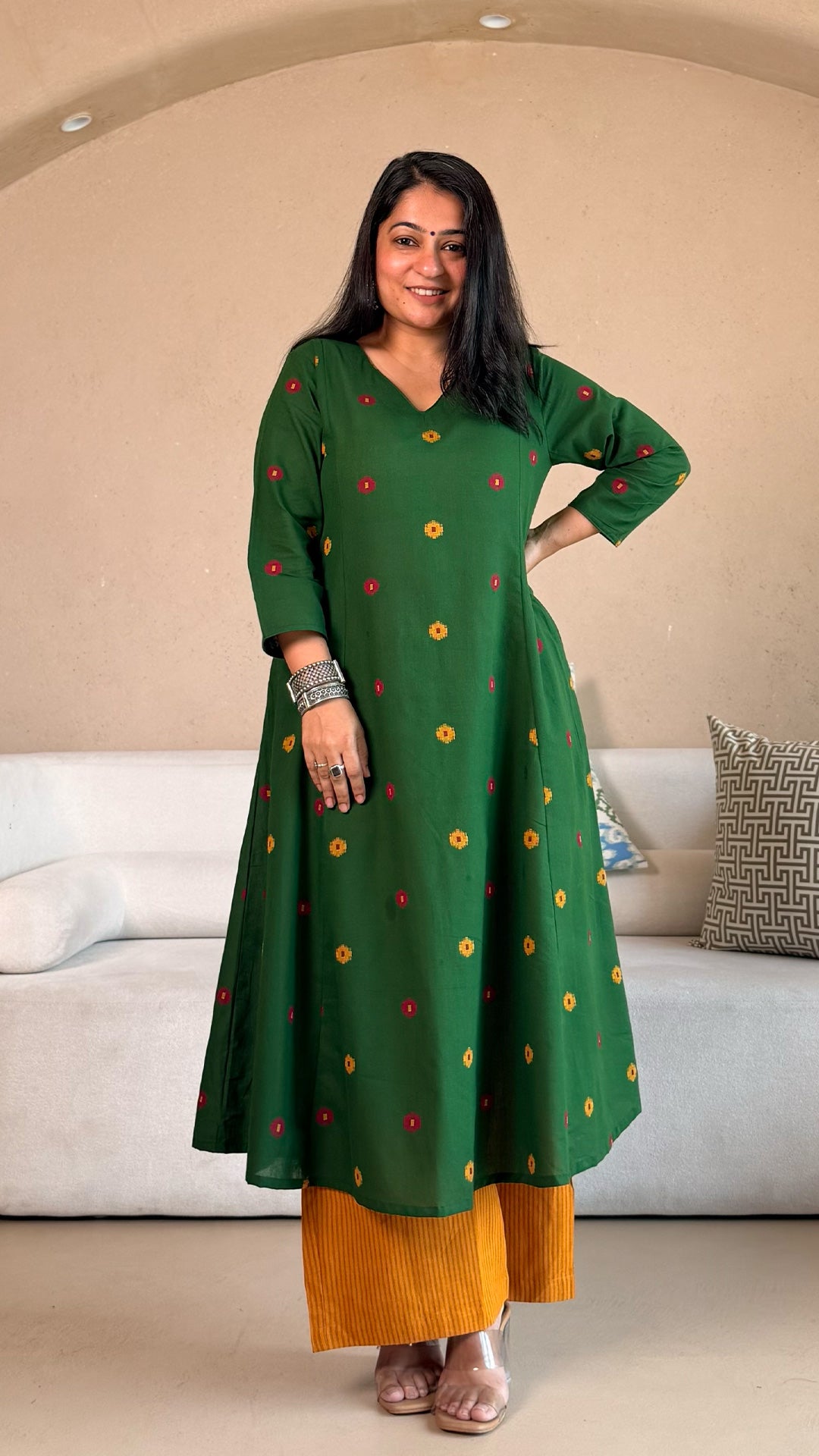 Shriya Handwoven Cotton Kurta- Green/Yellow