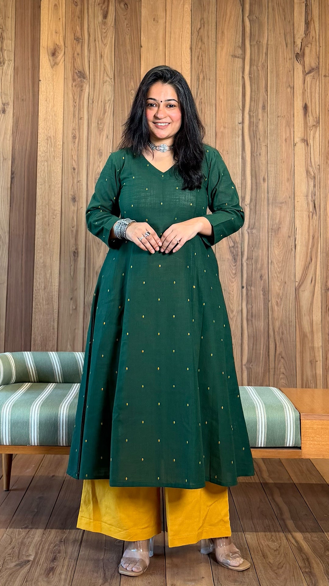 Anayata Handwoven Cotton Kurta- Dark Green