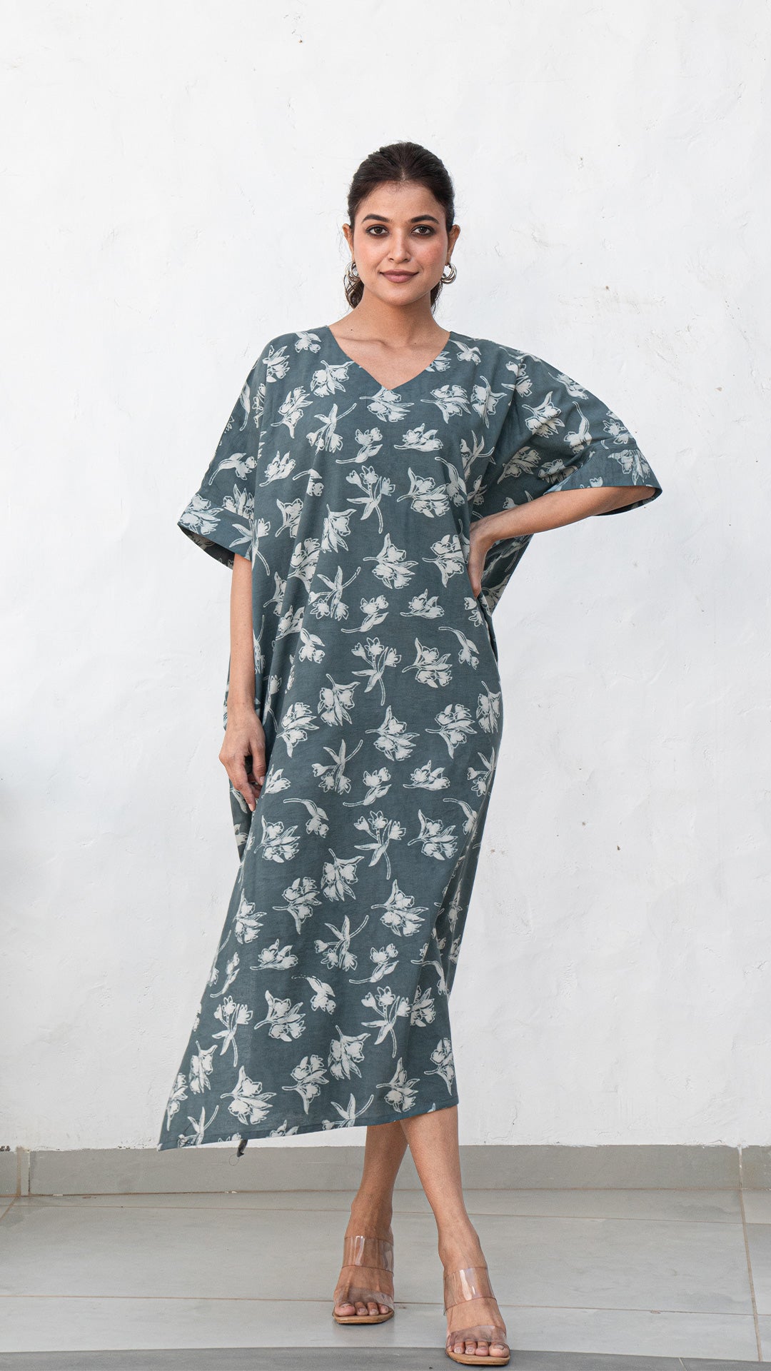 Mehaa Floral Print Cotton Kaftan - Grey