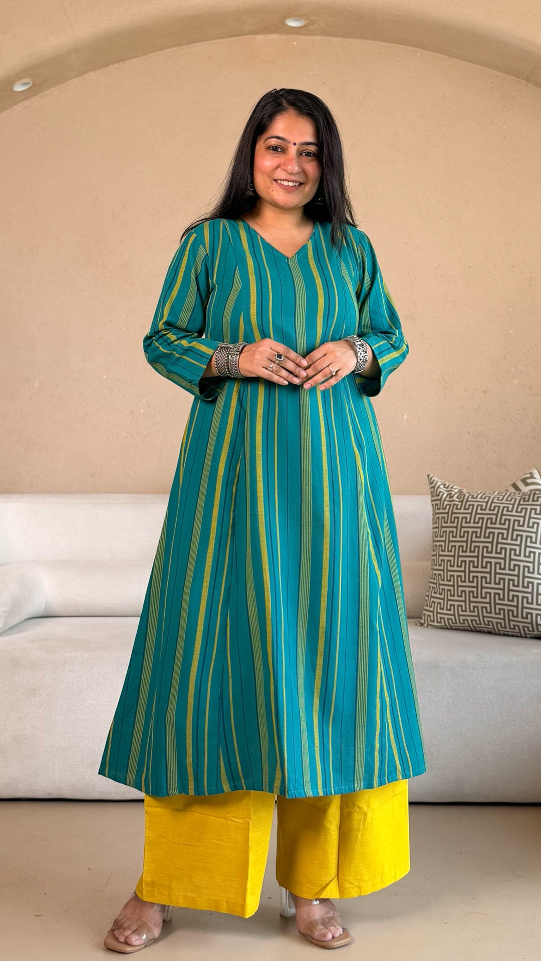 Inaya Handwoven Cotton Kurta- Turquoise/Yellow