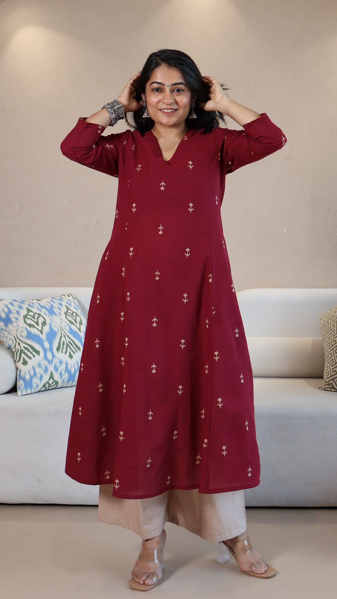 Kaaya Handwoven Cotton Kurta - Maroon