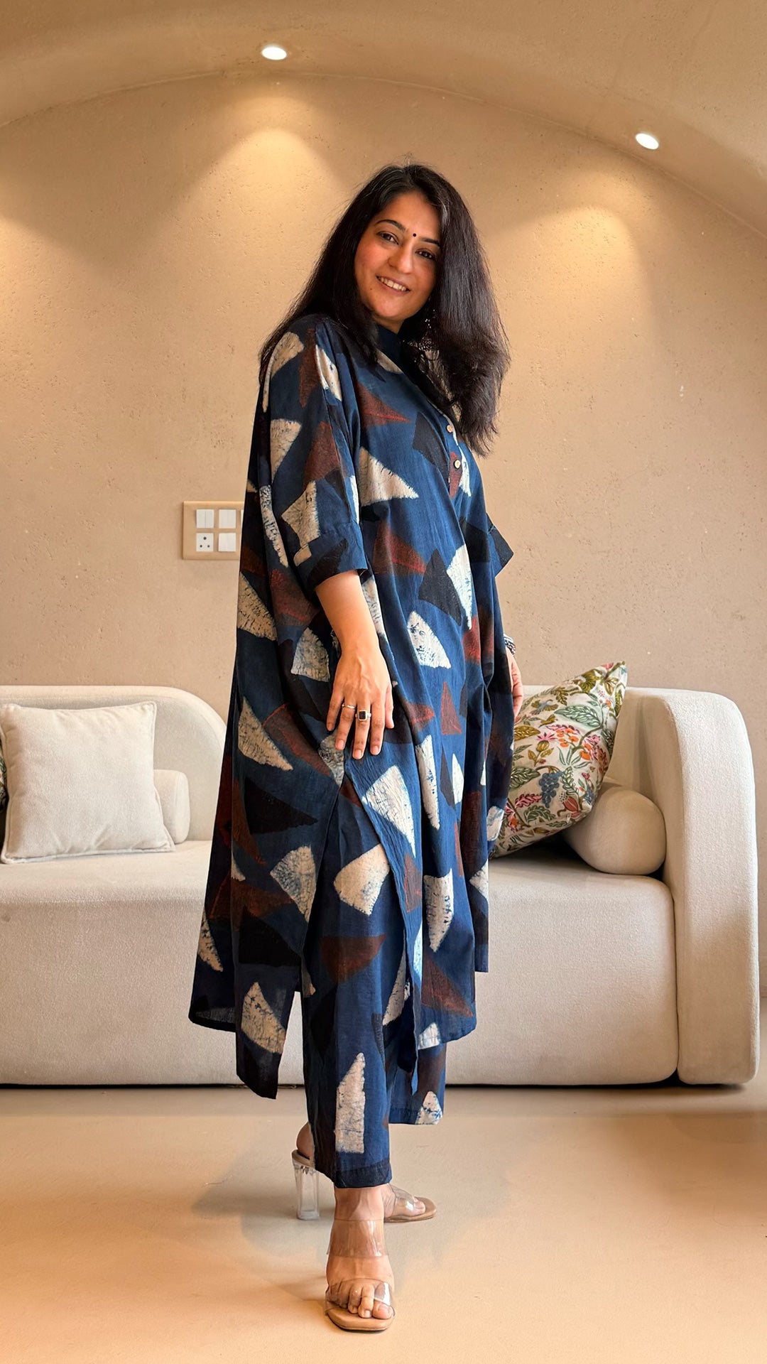 Minal Ajrakh Kaftan co-ord In Cotton - Indigo